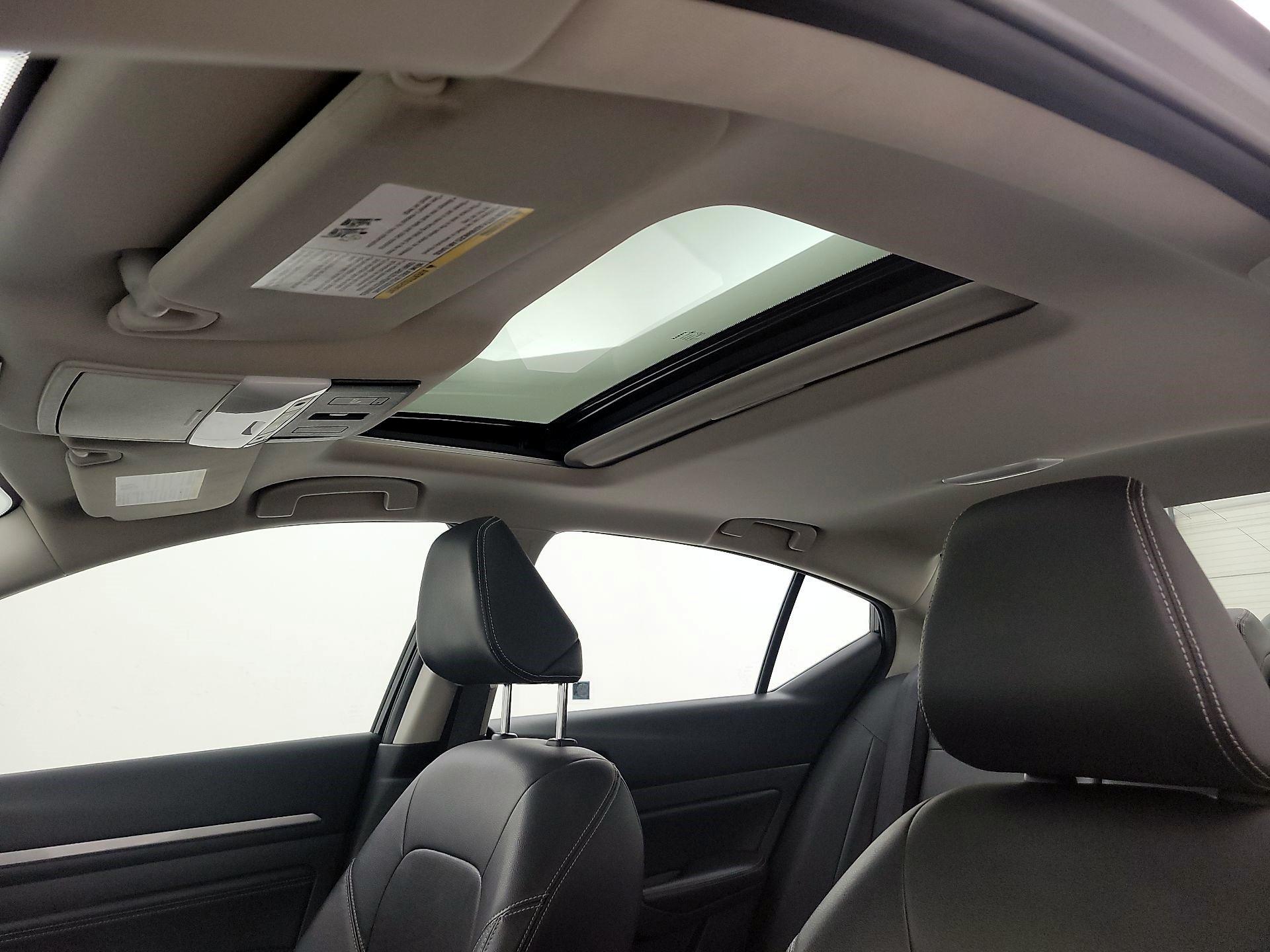 Thumbnail: 2022 Nissan Altima - 18