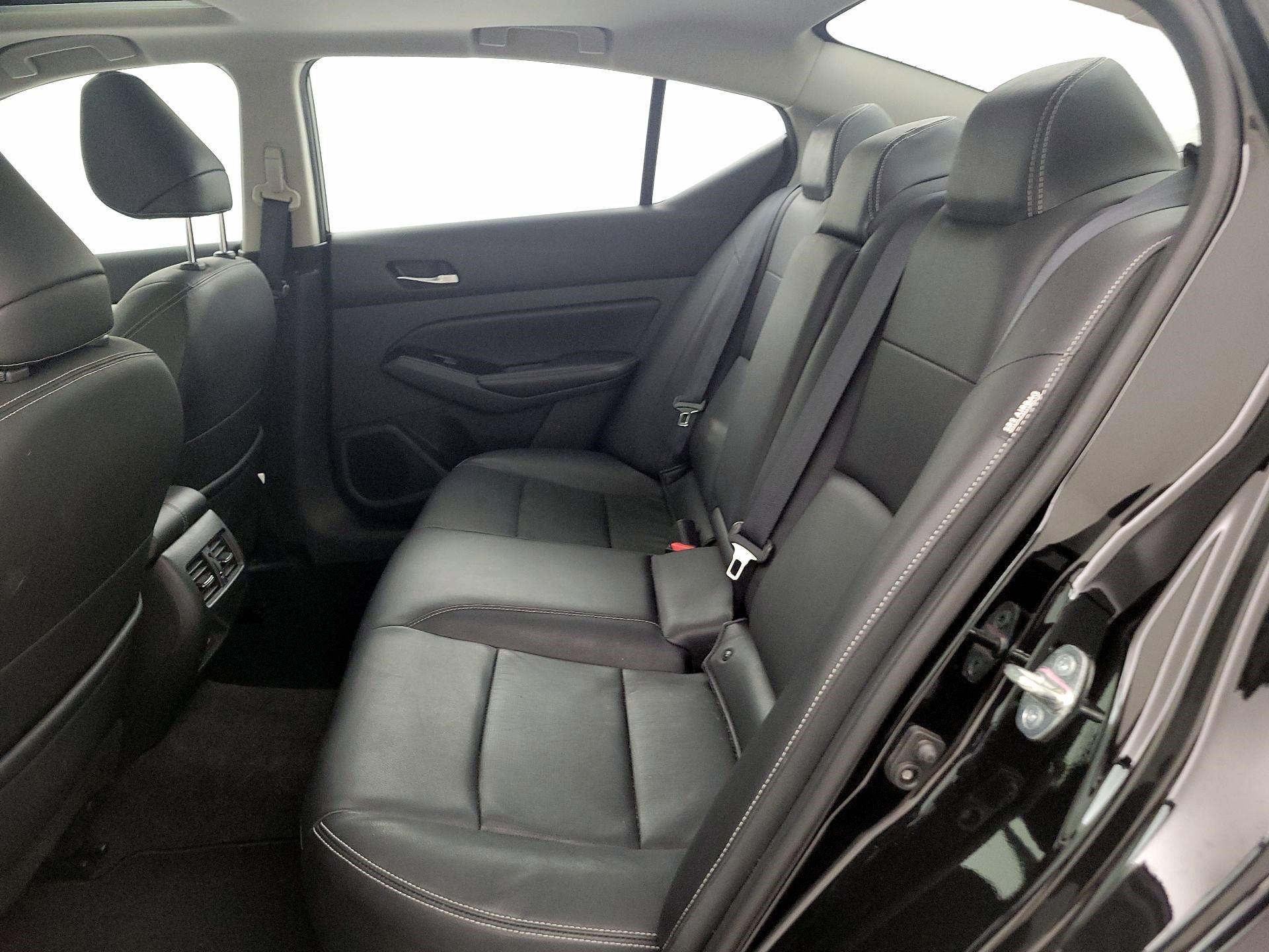 Thumbnail: 2022 Nissan Altima - 19