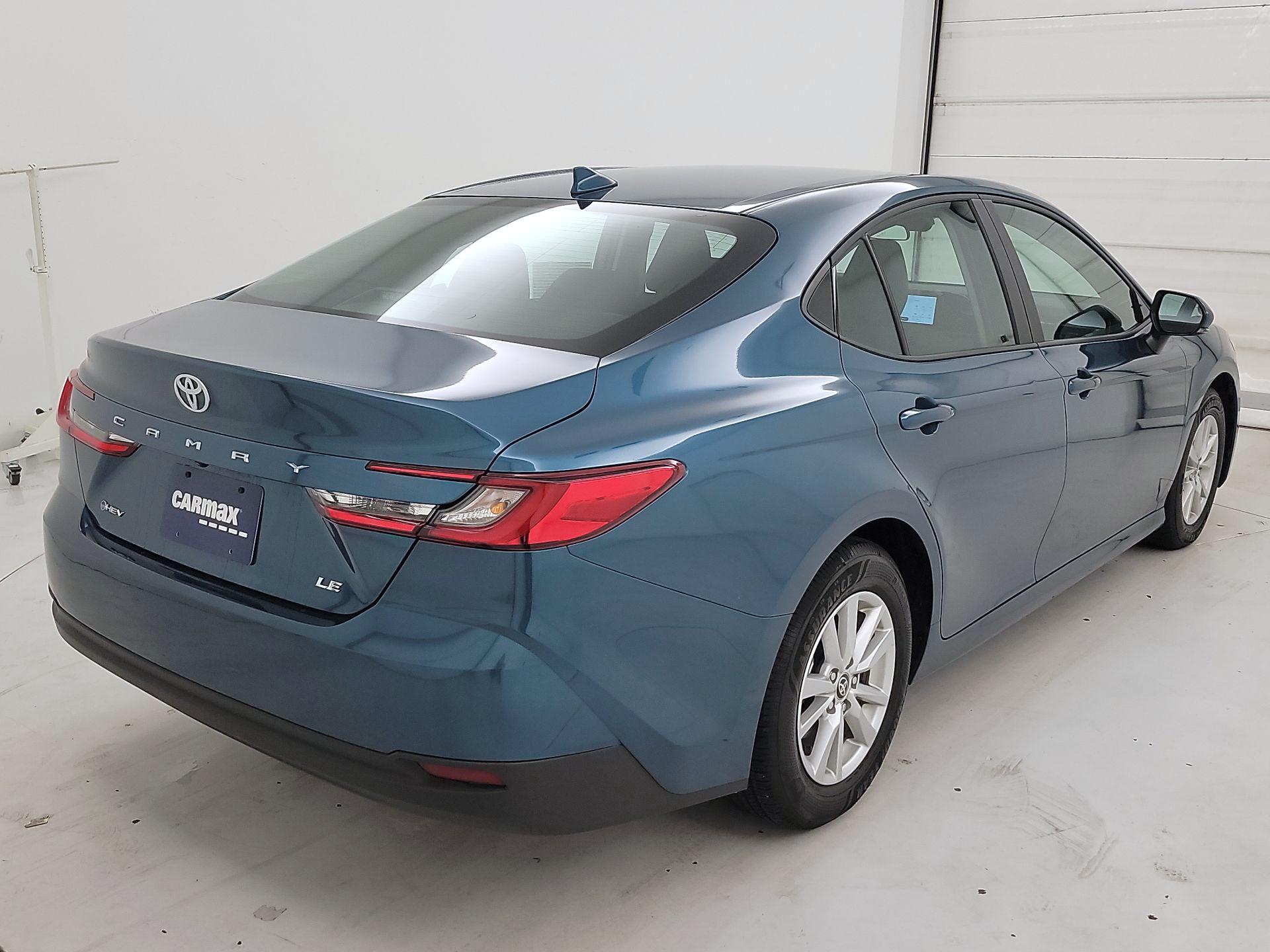 Thumbnail: 2025 Toyota Camry - 5