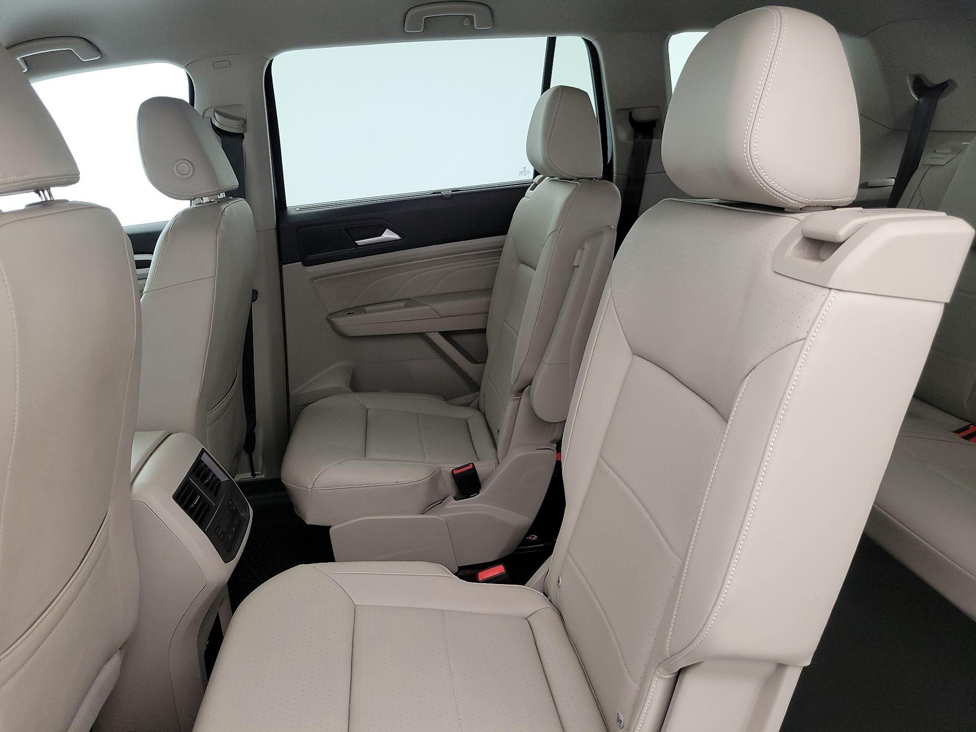 Thumbnail: 2023 Volkswagen Atlas - 19