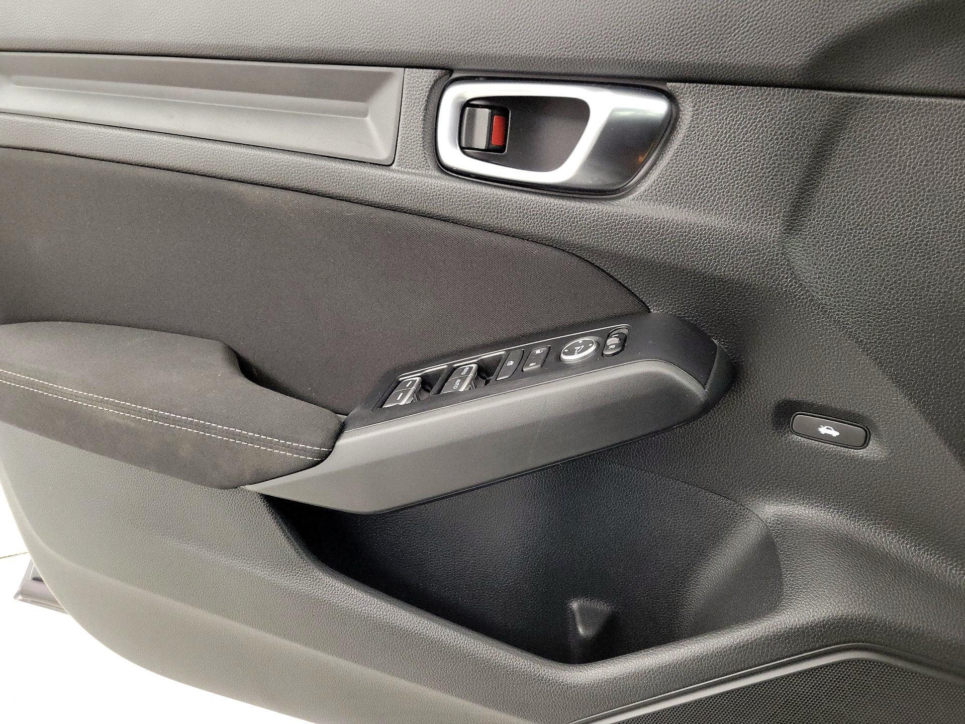 Thumbnail: 2023 Honda Civic - 12