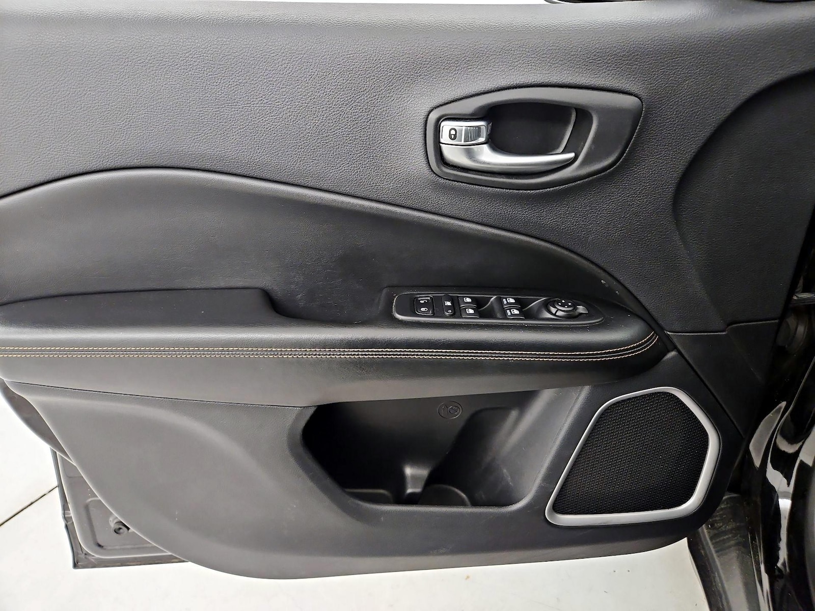2021 Jeep Compass Limited - Photo 13