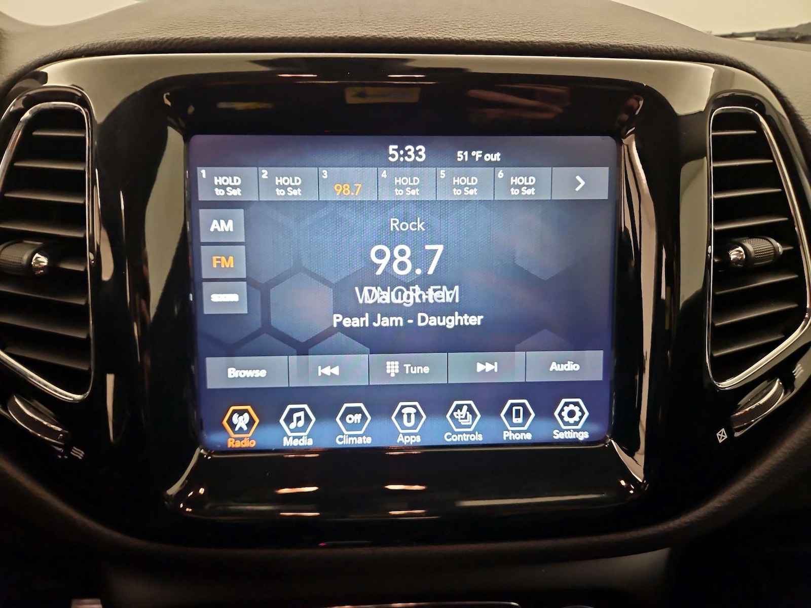 2021 Jeep Compass Limited - Photo 16