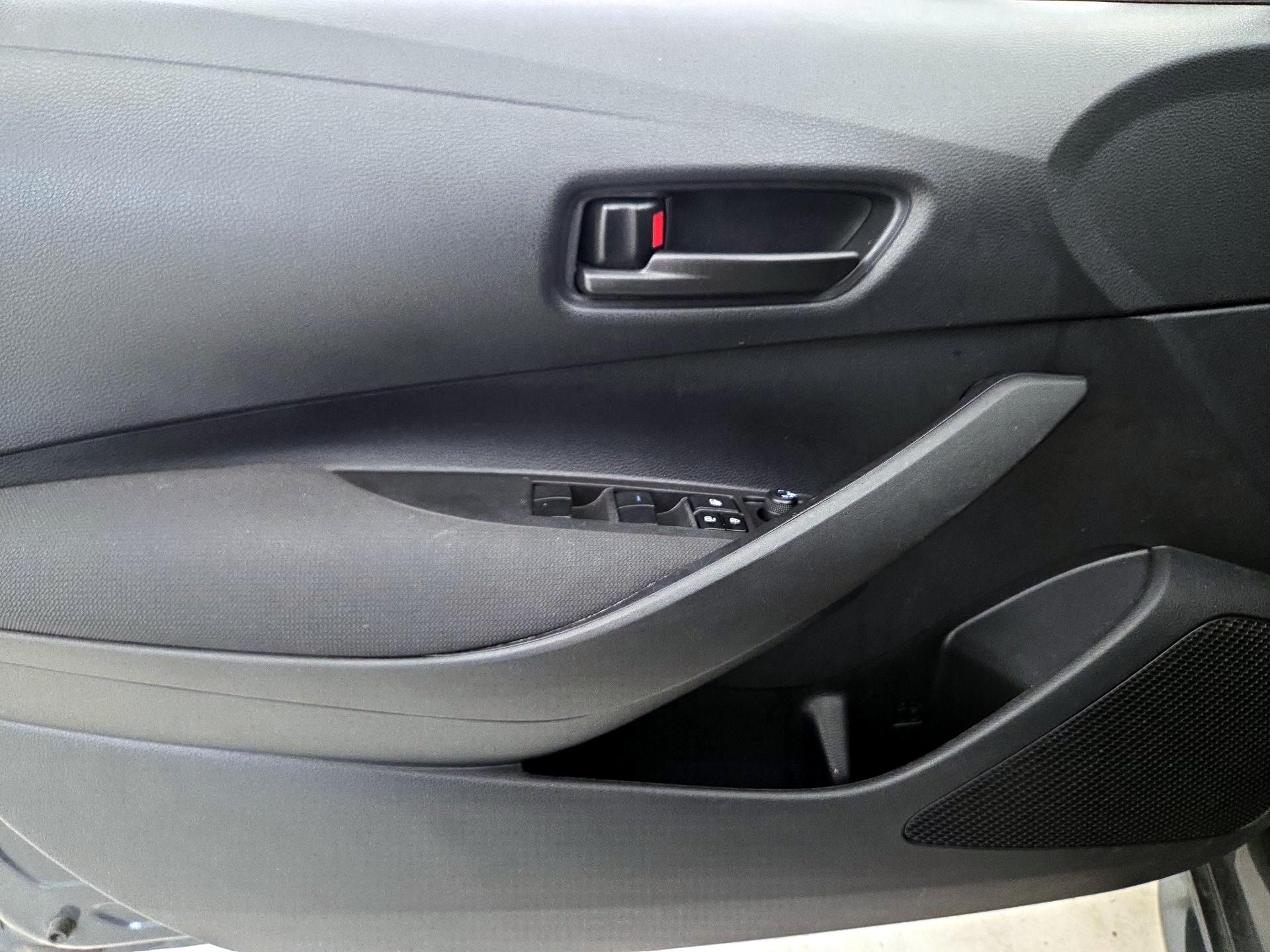 Thumbnail: 2024 Toyota Corolla - 12