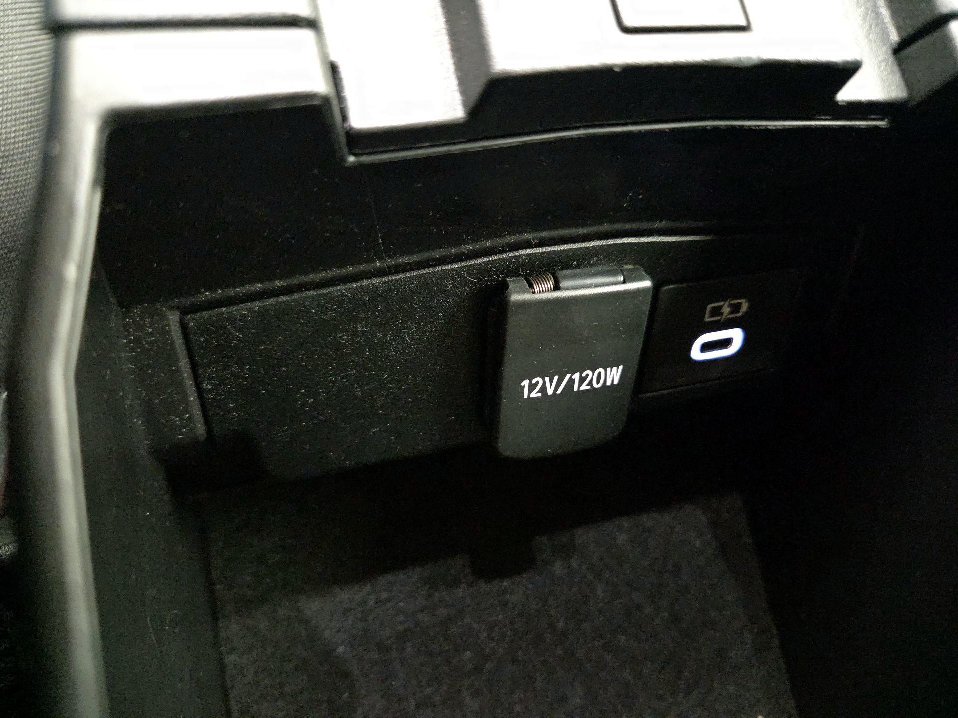 Thumbnail: 2024 Toyota Corolla - 18