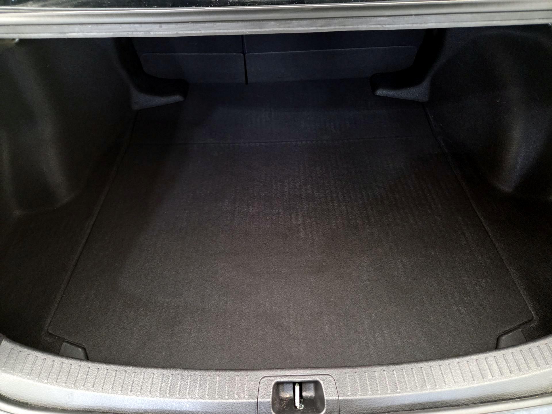 Thumbnail: 2024 Toyota Corolla - 20