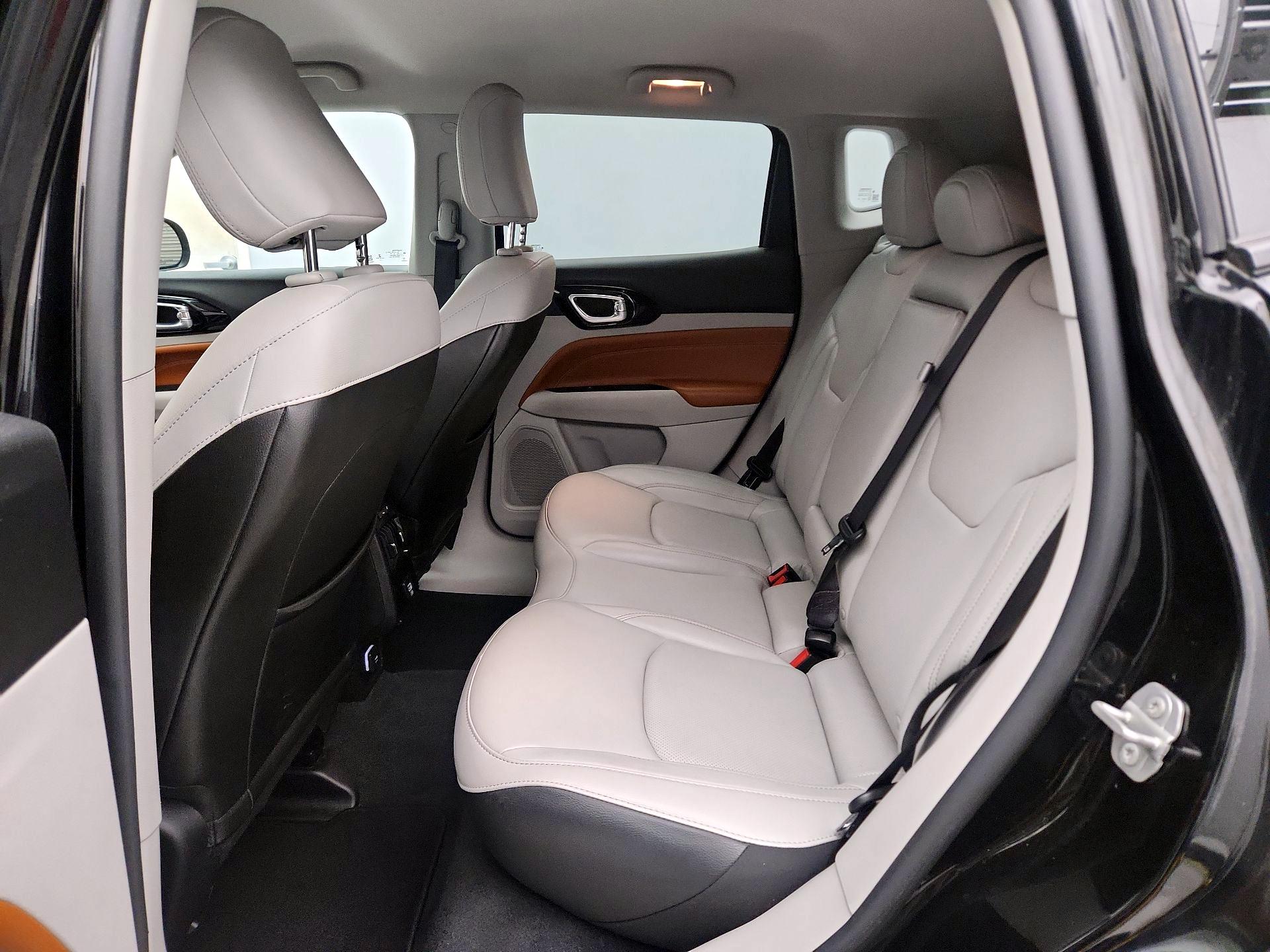 Thumbnail: 2022 Jeep Compass - 19