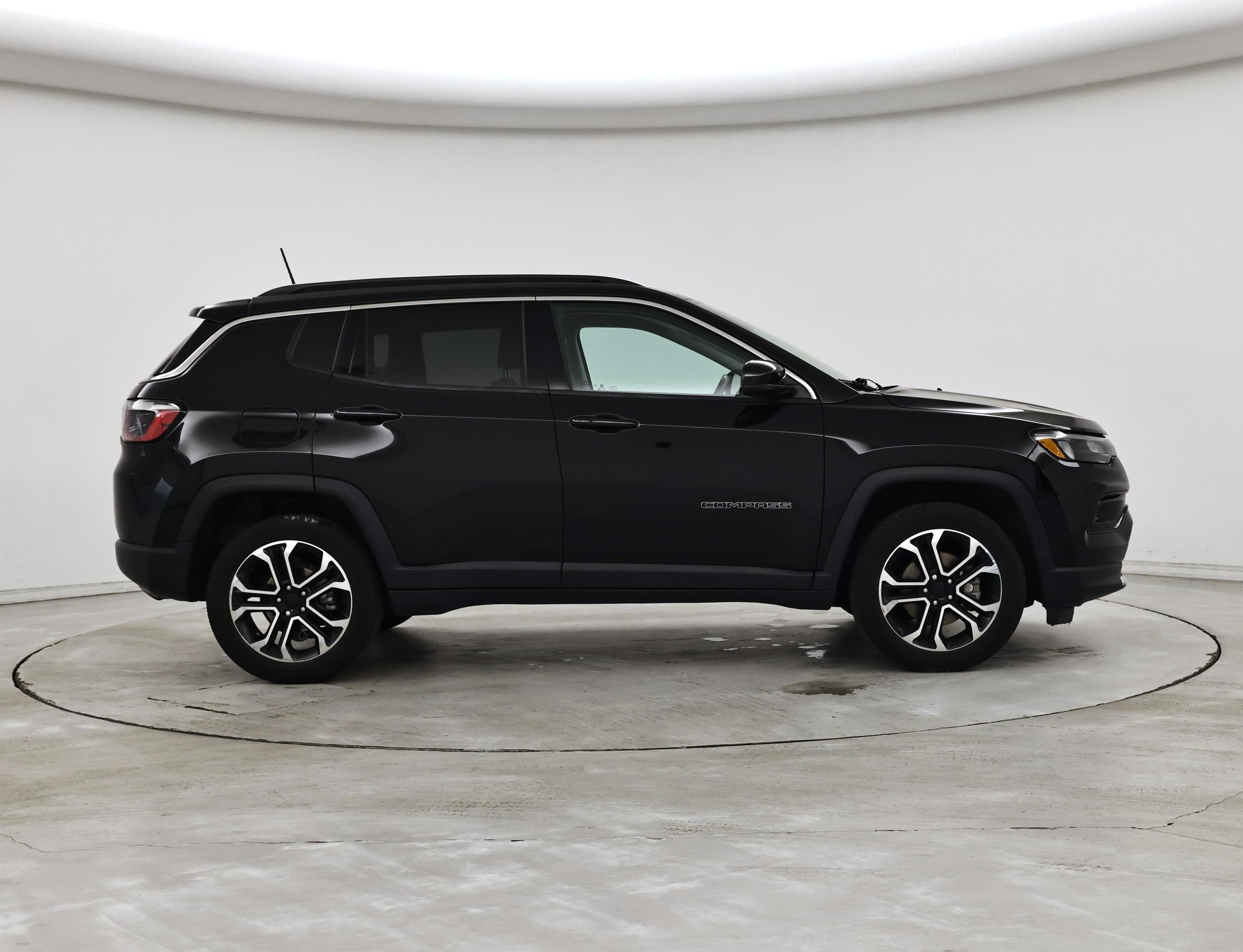 Thumbnail: 2022 Jeep Compass - 7
