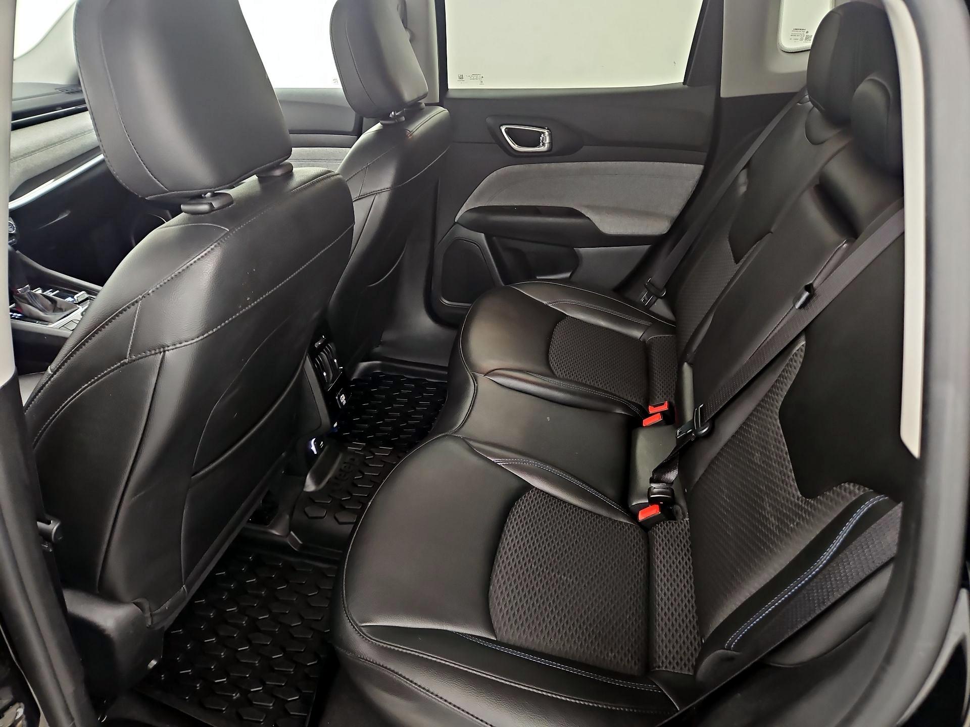 Thumbnail: 2022 Jeep Compass - 19