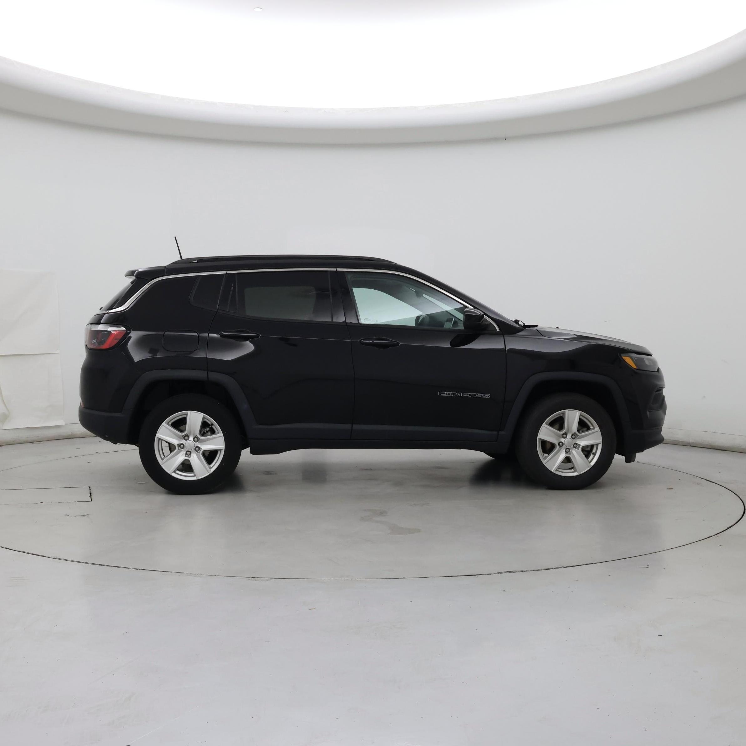 Thumbnail: 2022 Jeep Compass - 7