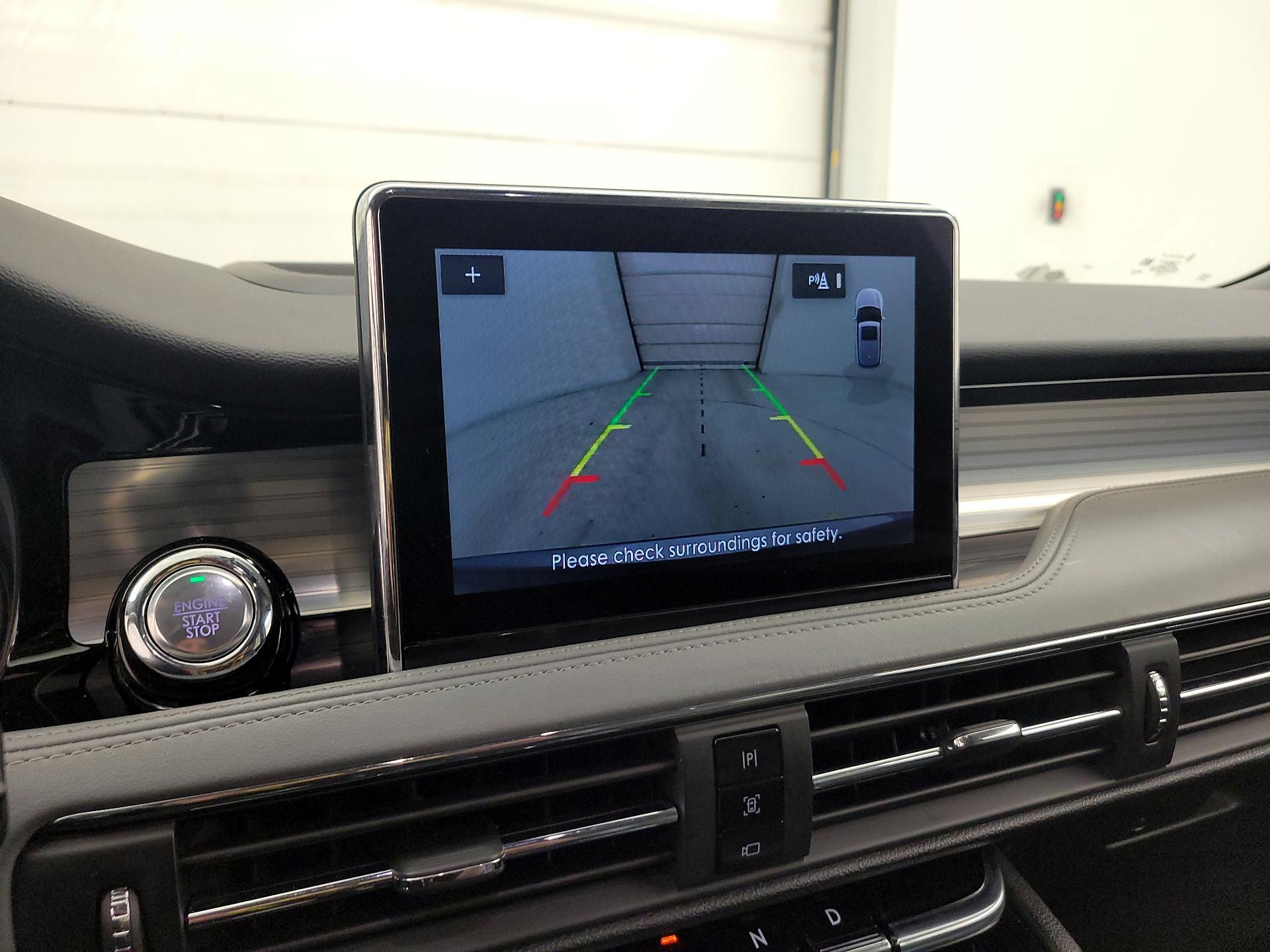 Thumbnail: 2022 Lincoln Corsair - 13