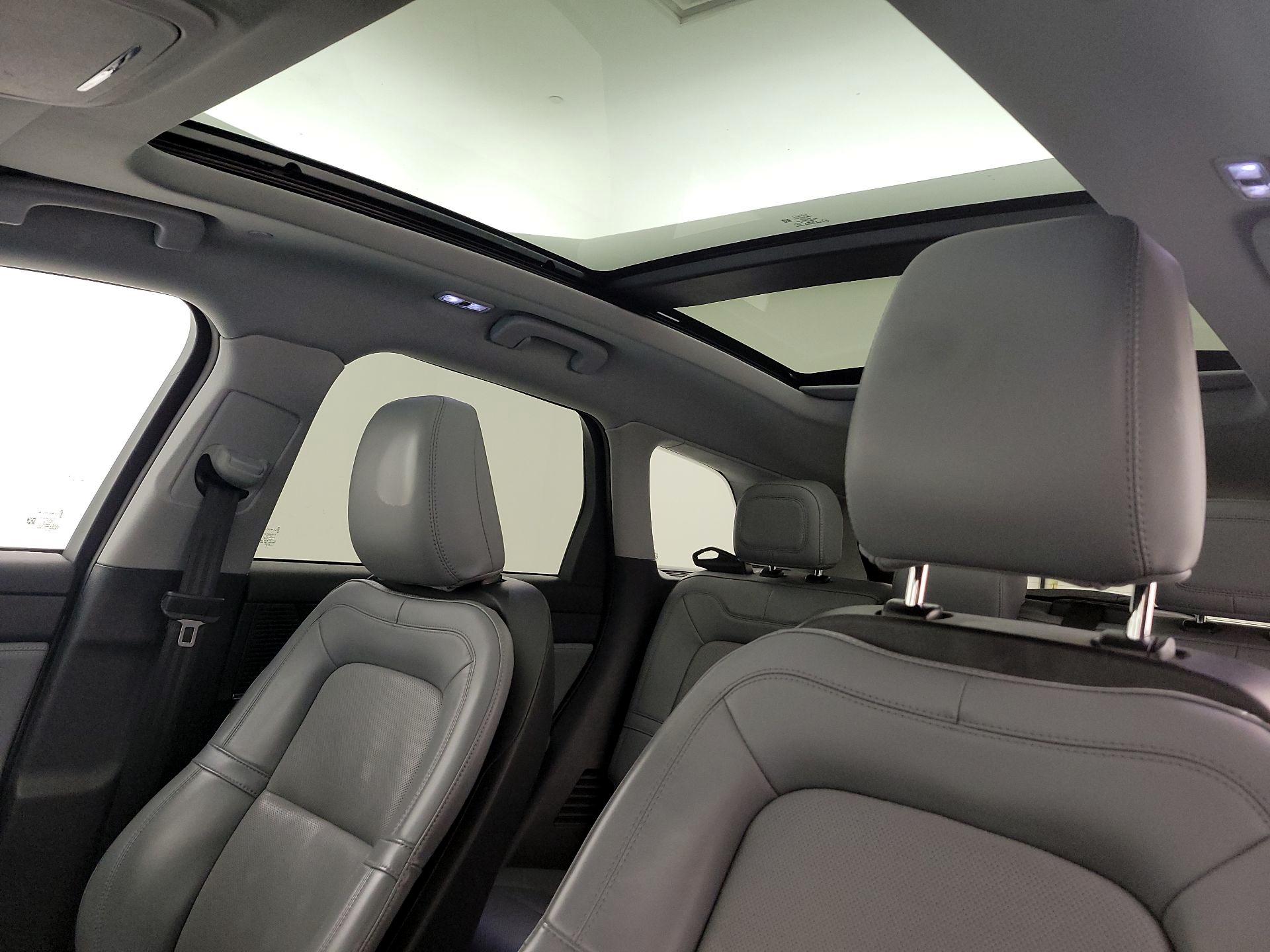 Thumbnail: 2022 Lincoln Corsair - 18