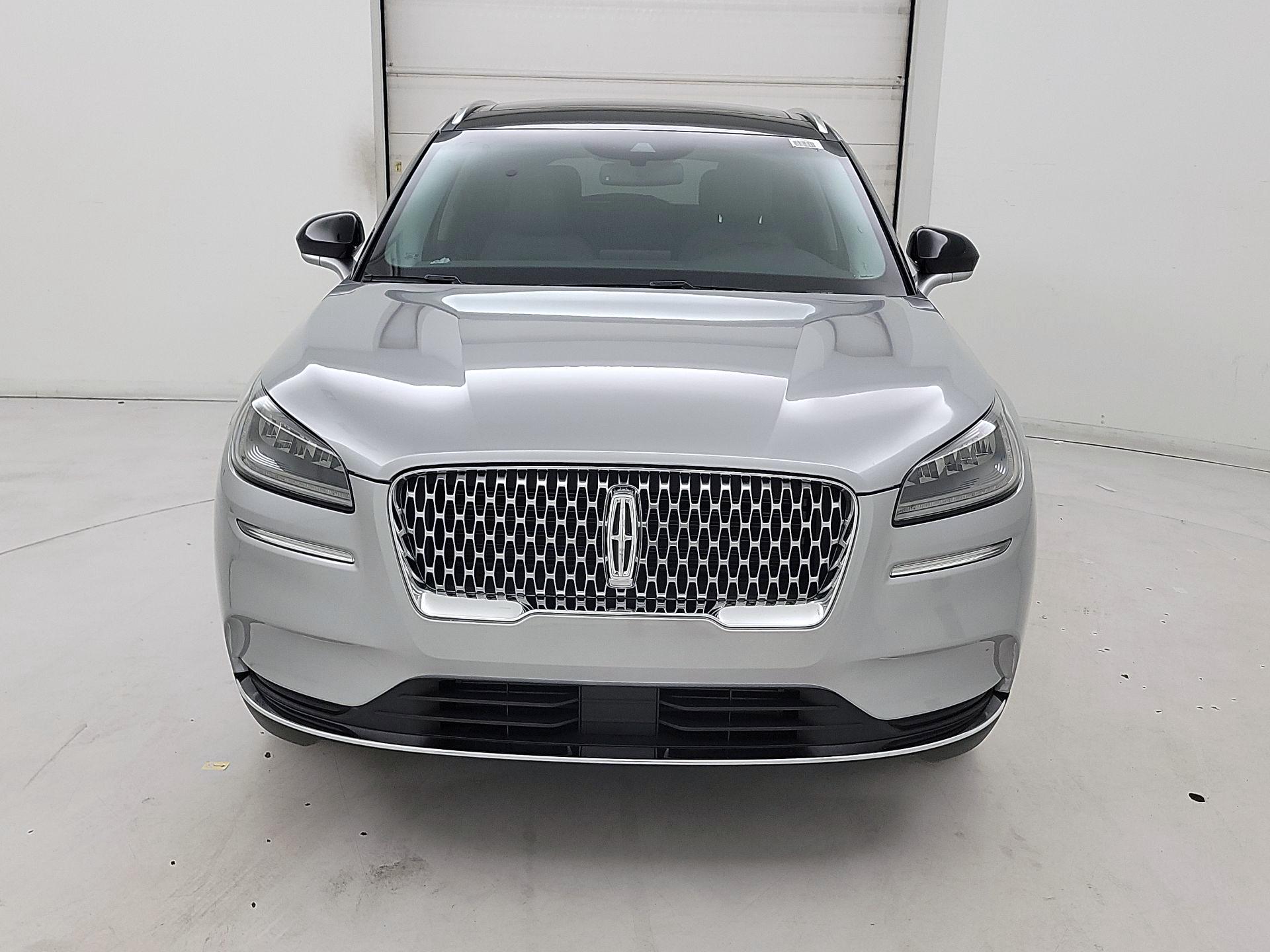 Thumbnail: 2022 Lincoln Corsair - 2