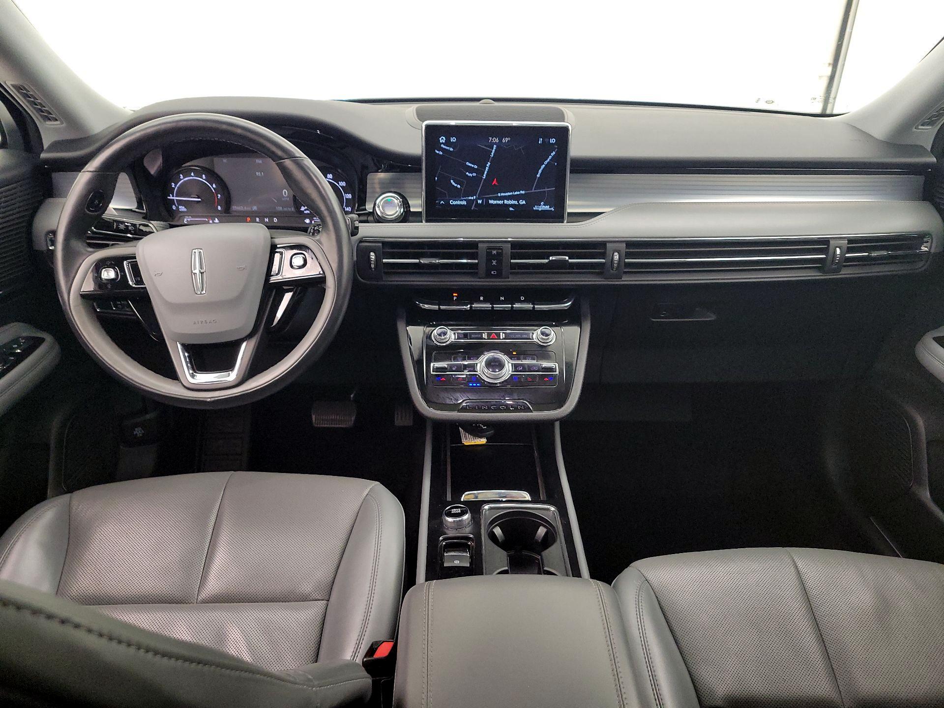 Thumbnail: 2022 Lincoln Corsair - 8