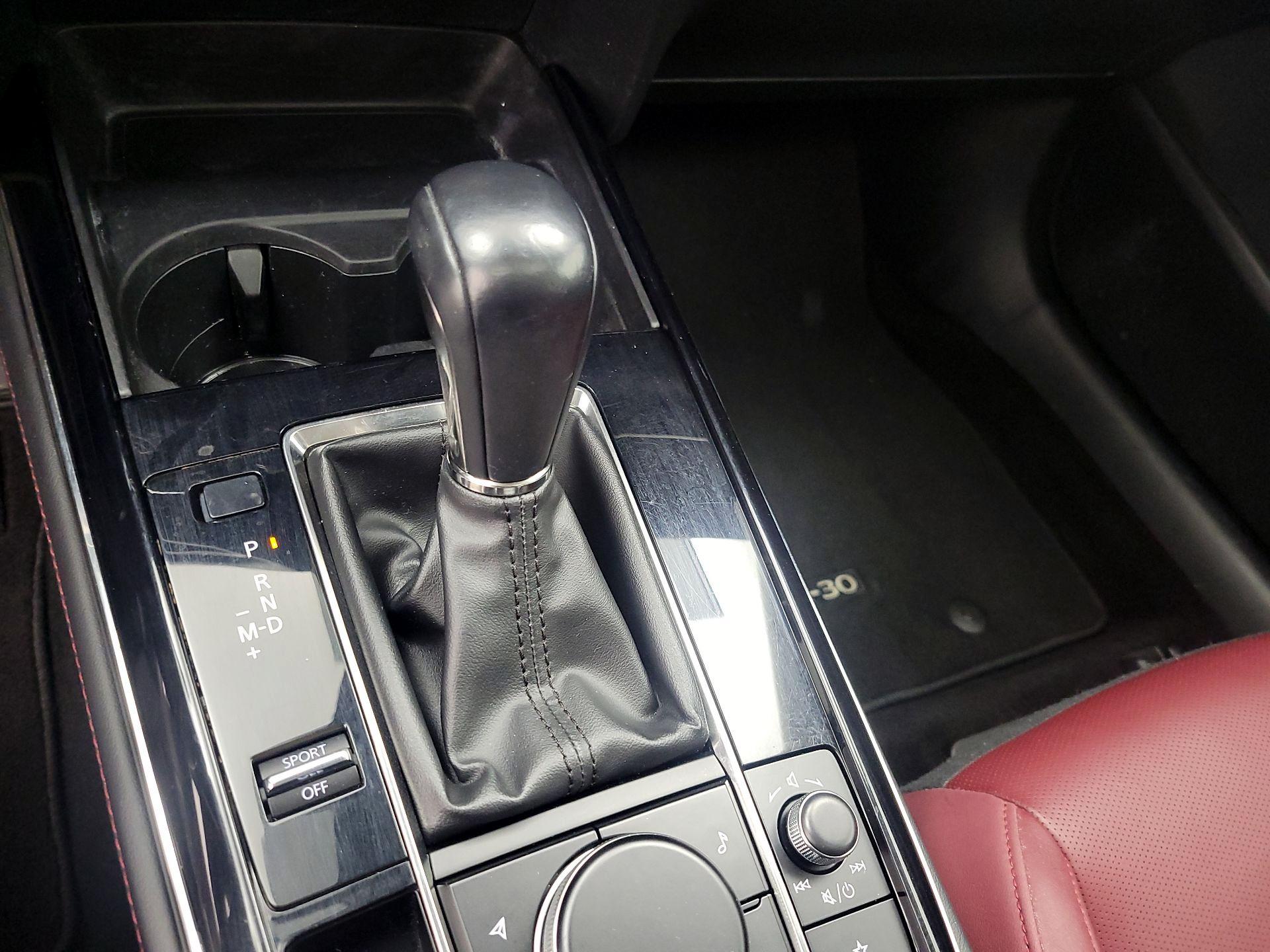 Thumbnail: 2023 Mazda CX-30 - 17