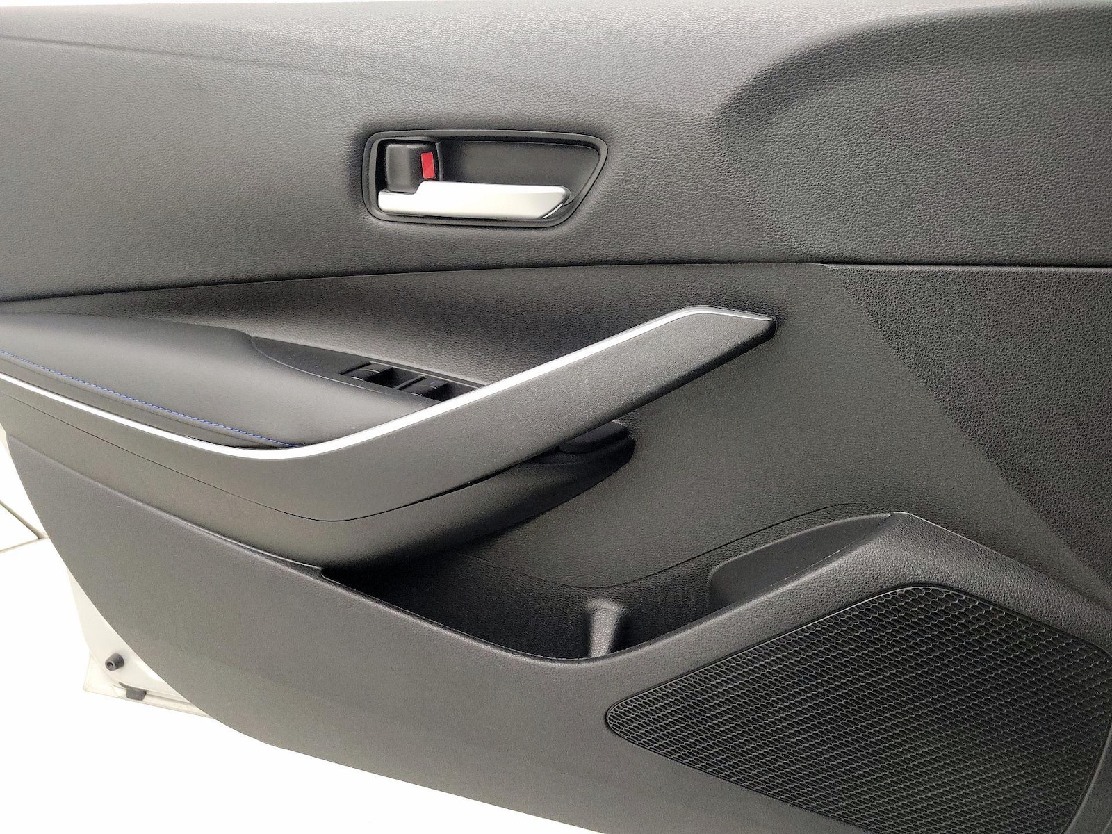 2022 Toyota Corolla Nightshade - Photo 13