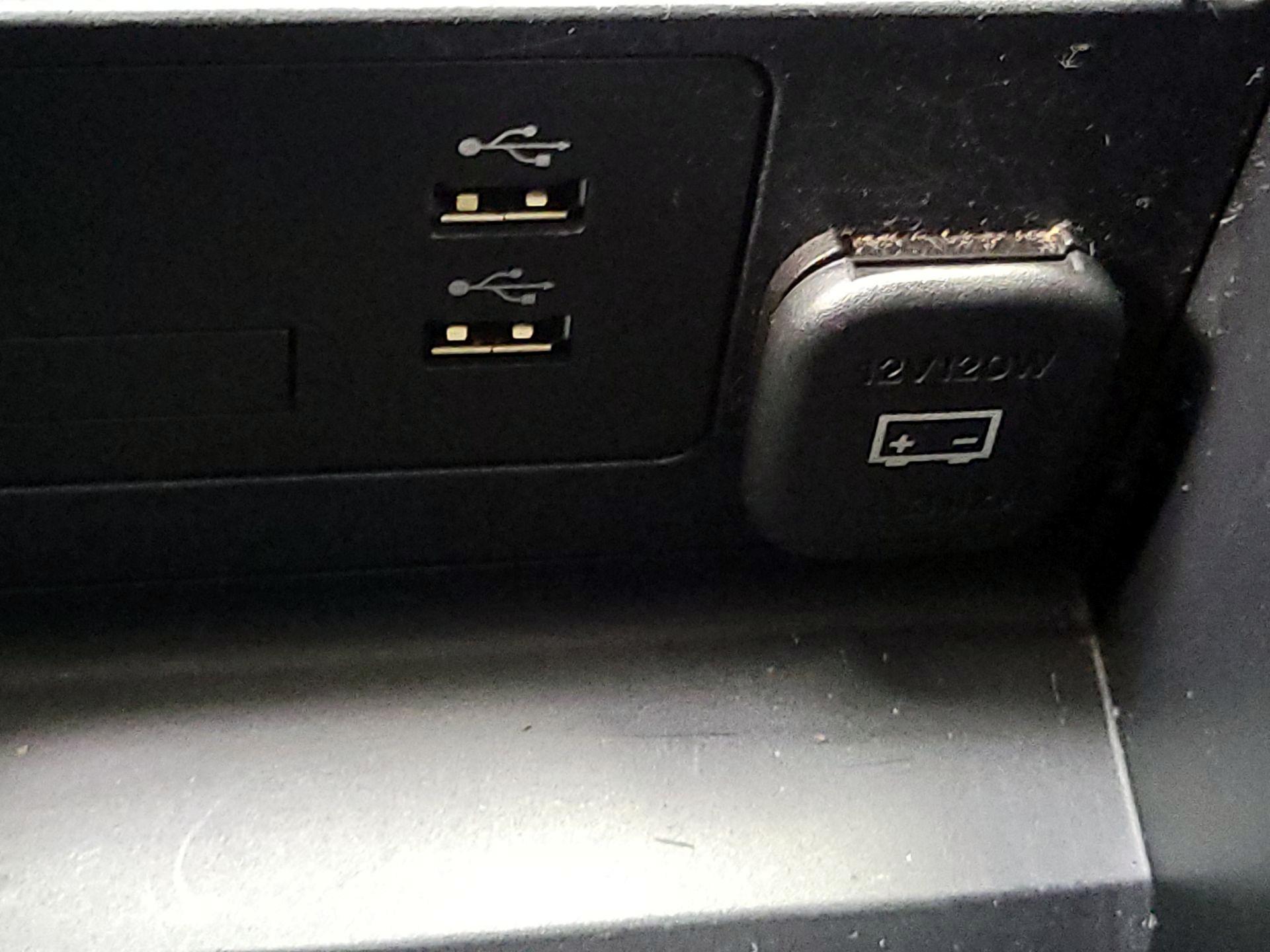 Thumbnail: 2023 Mazda CX-30 - 17