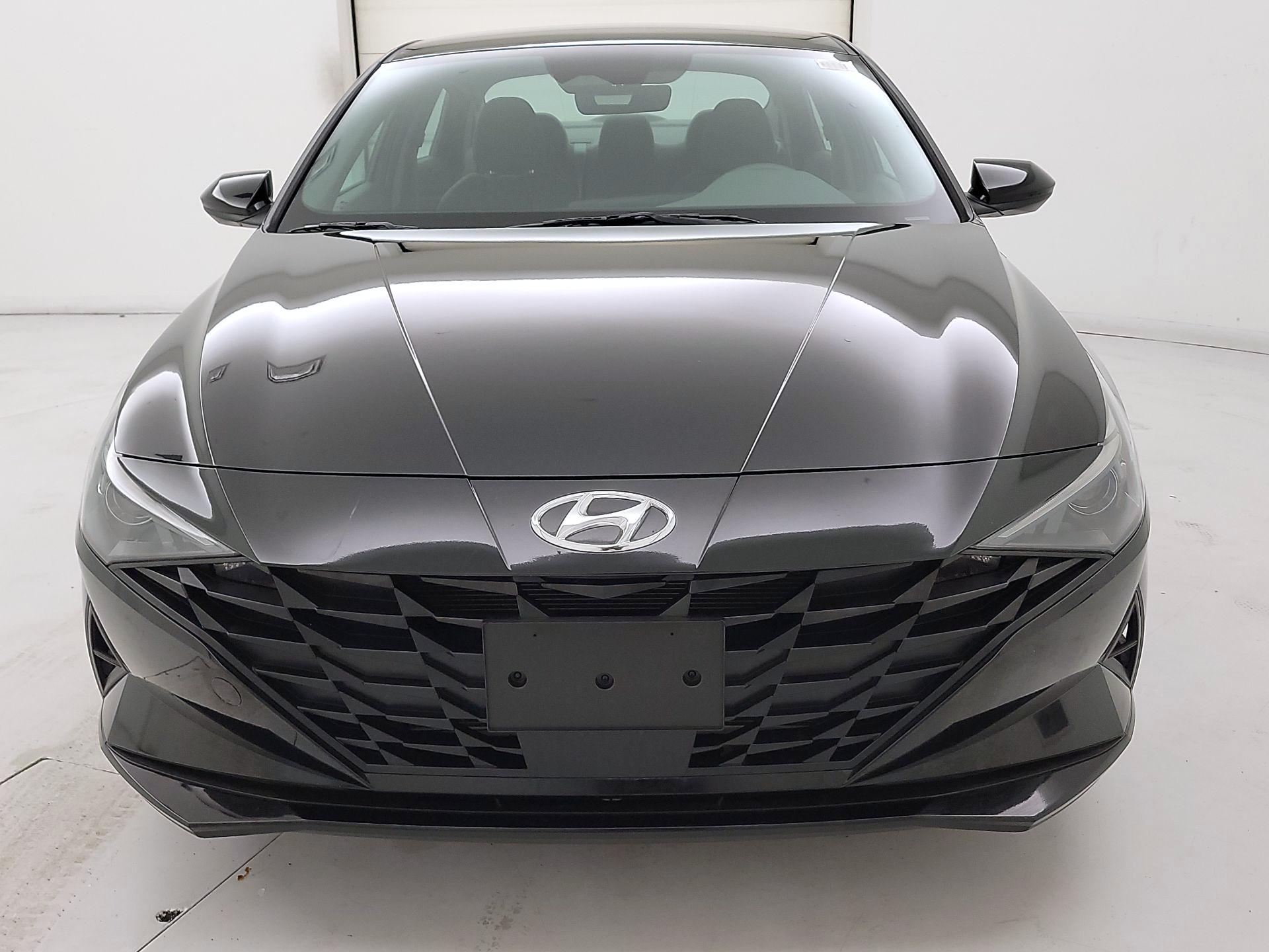 Thumbnail: 2023 Hyundai Elantra - 2