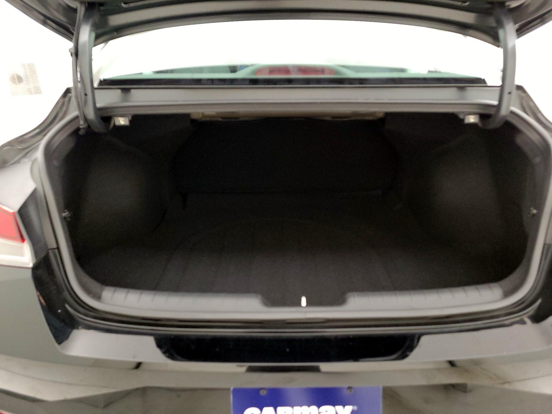 Thumbnail: 2023 Hyundai Elantra - 19