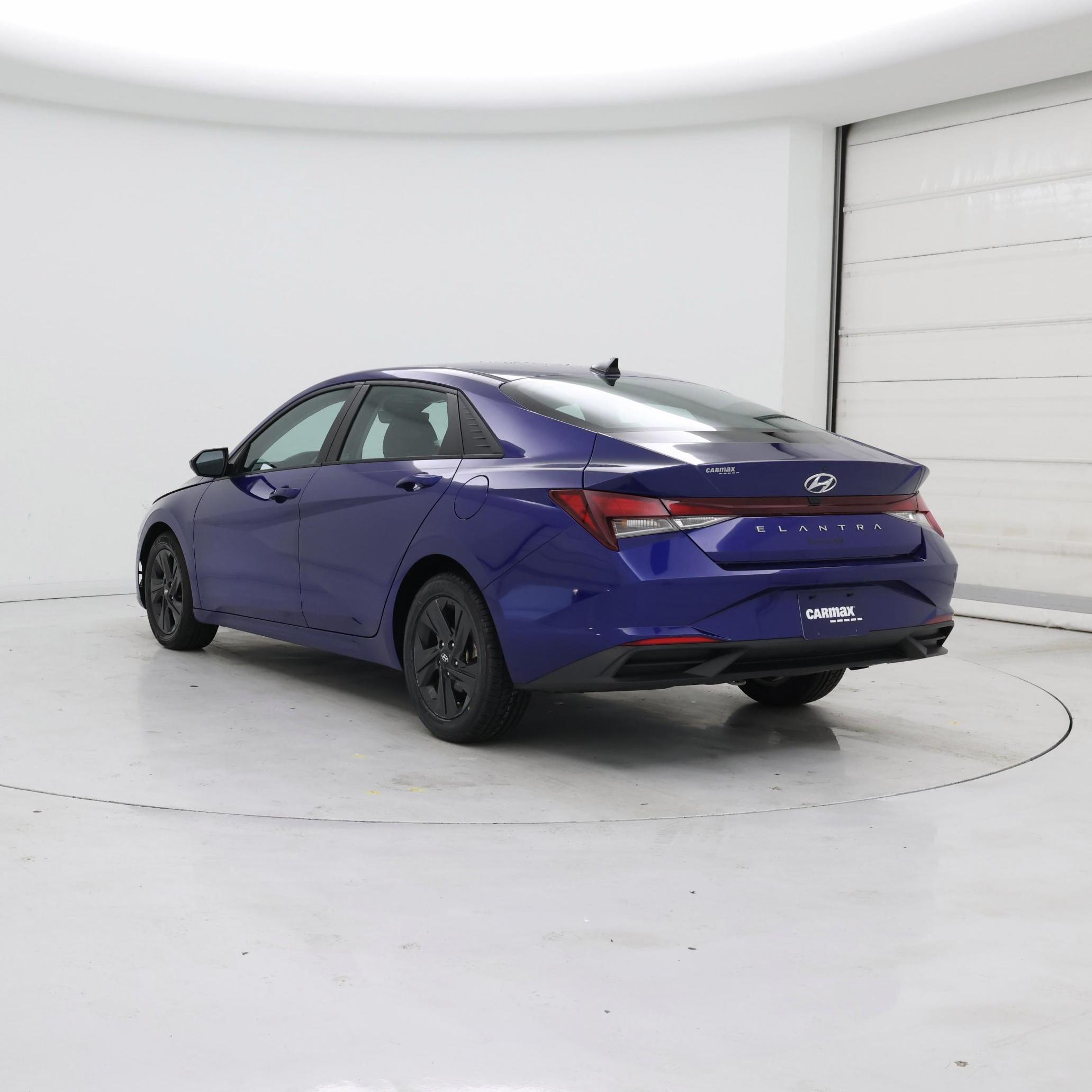 Thumbnail: 2021 Hyundai Elantra - 2