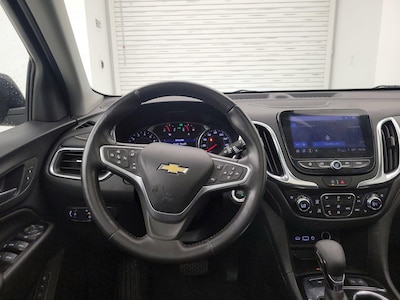 Steering Wheel & Instrument Cluster (On)