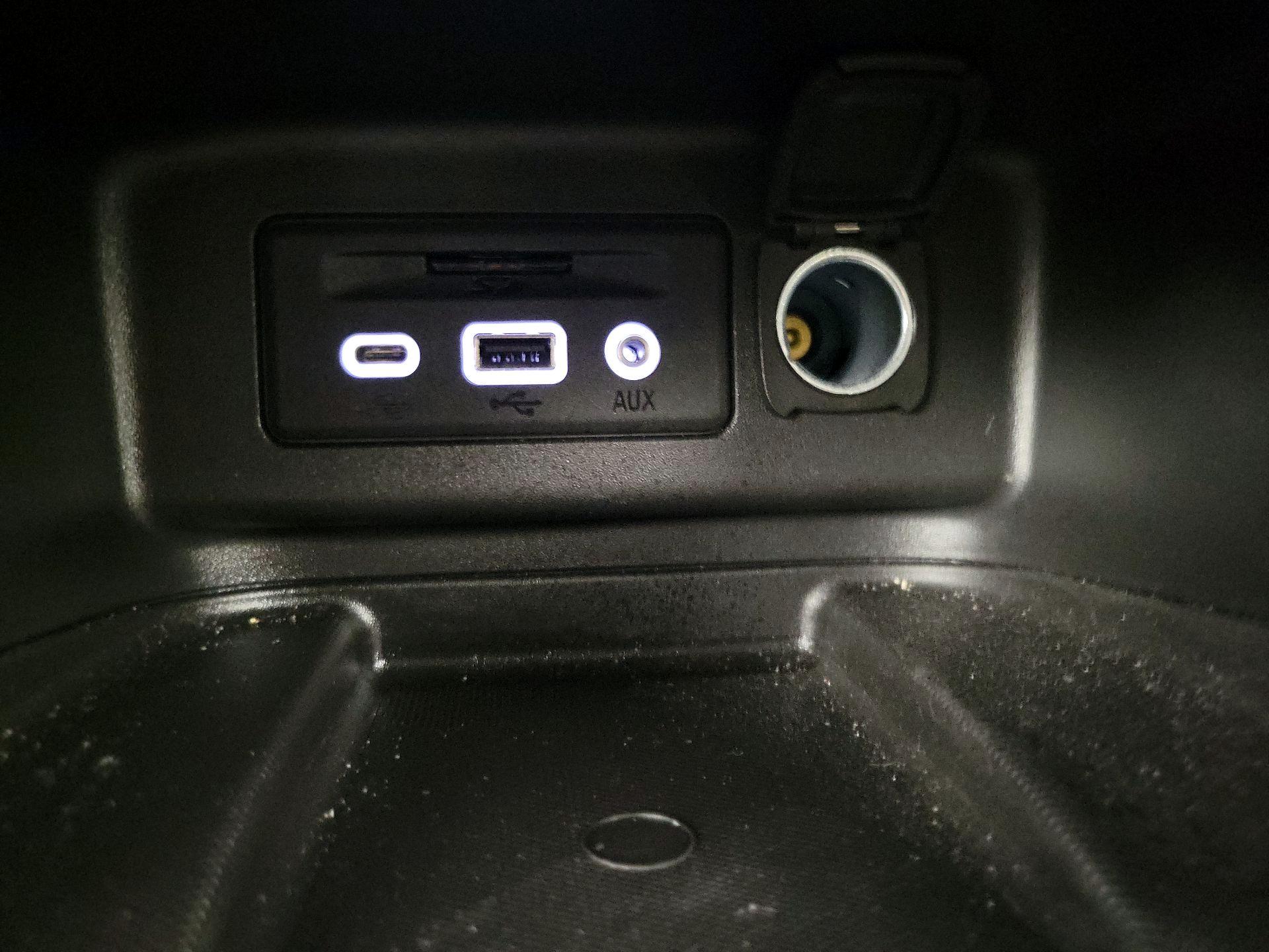 Thumbnail: 2022 Chevrolet Equinox - 19