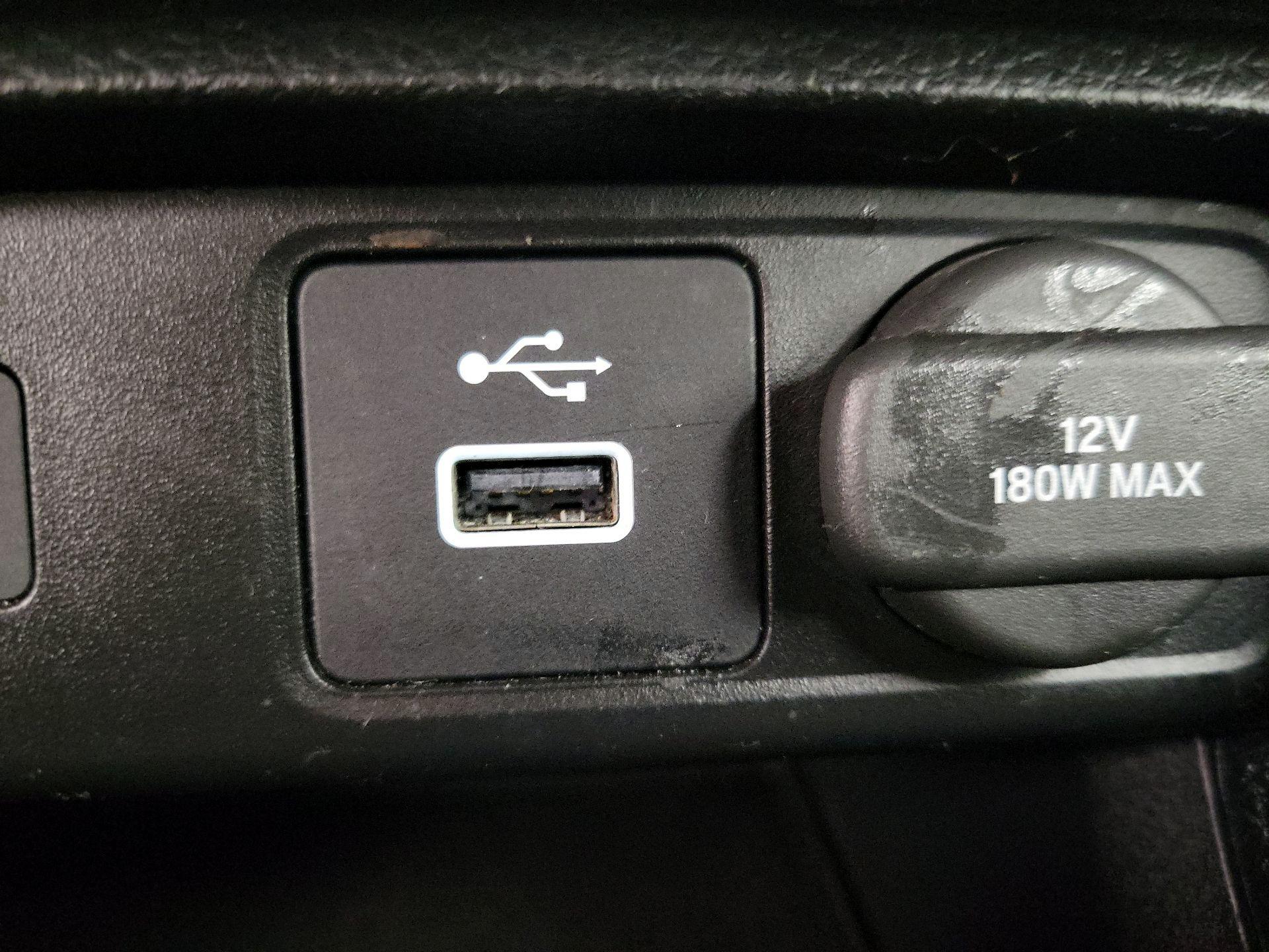 Thumbnail: 2023 Honda Civic - 18