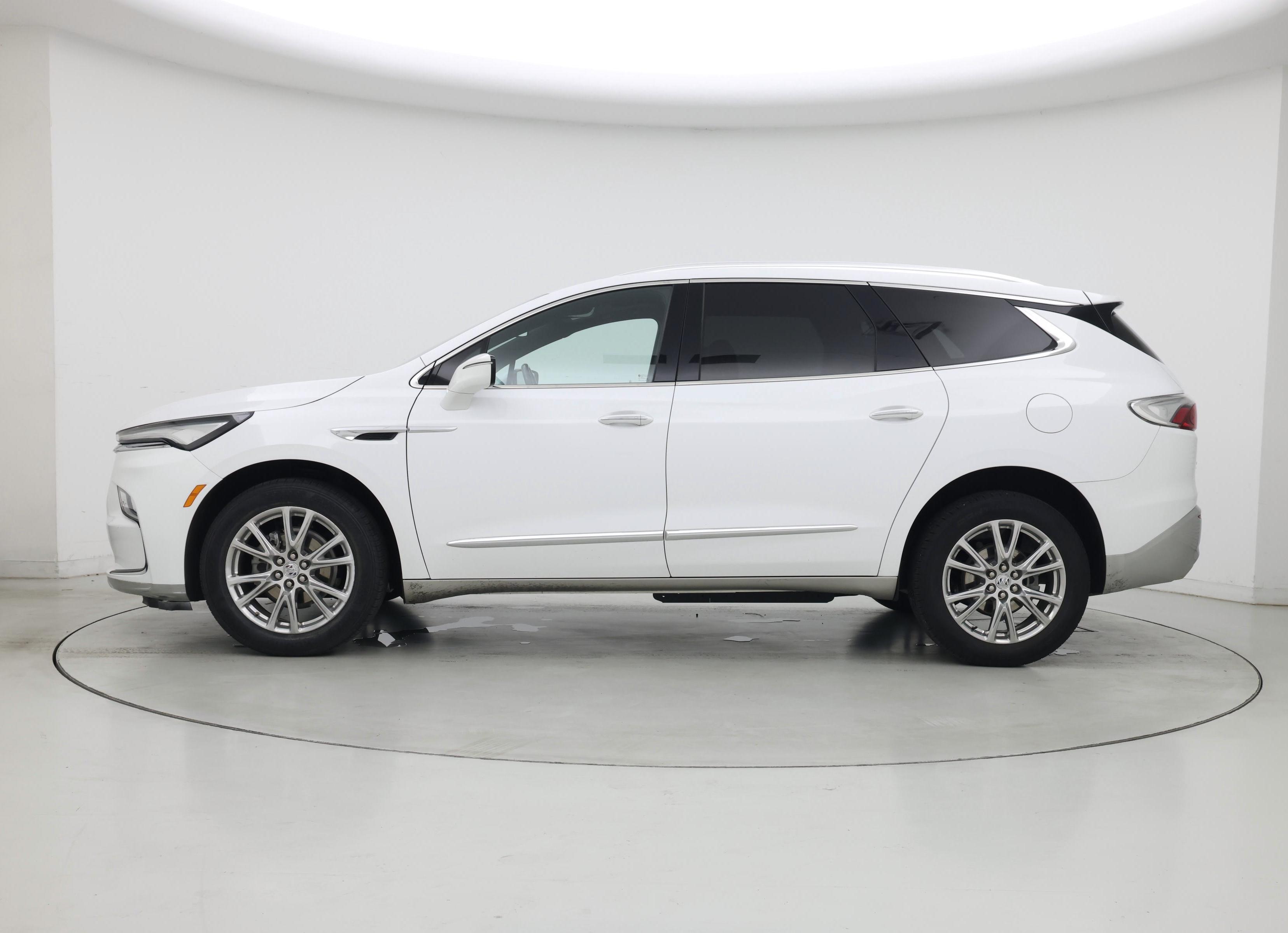 Thumbnail: 2023 Buick Enclave - 3