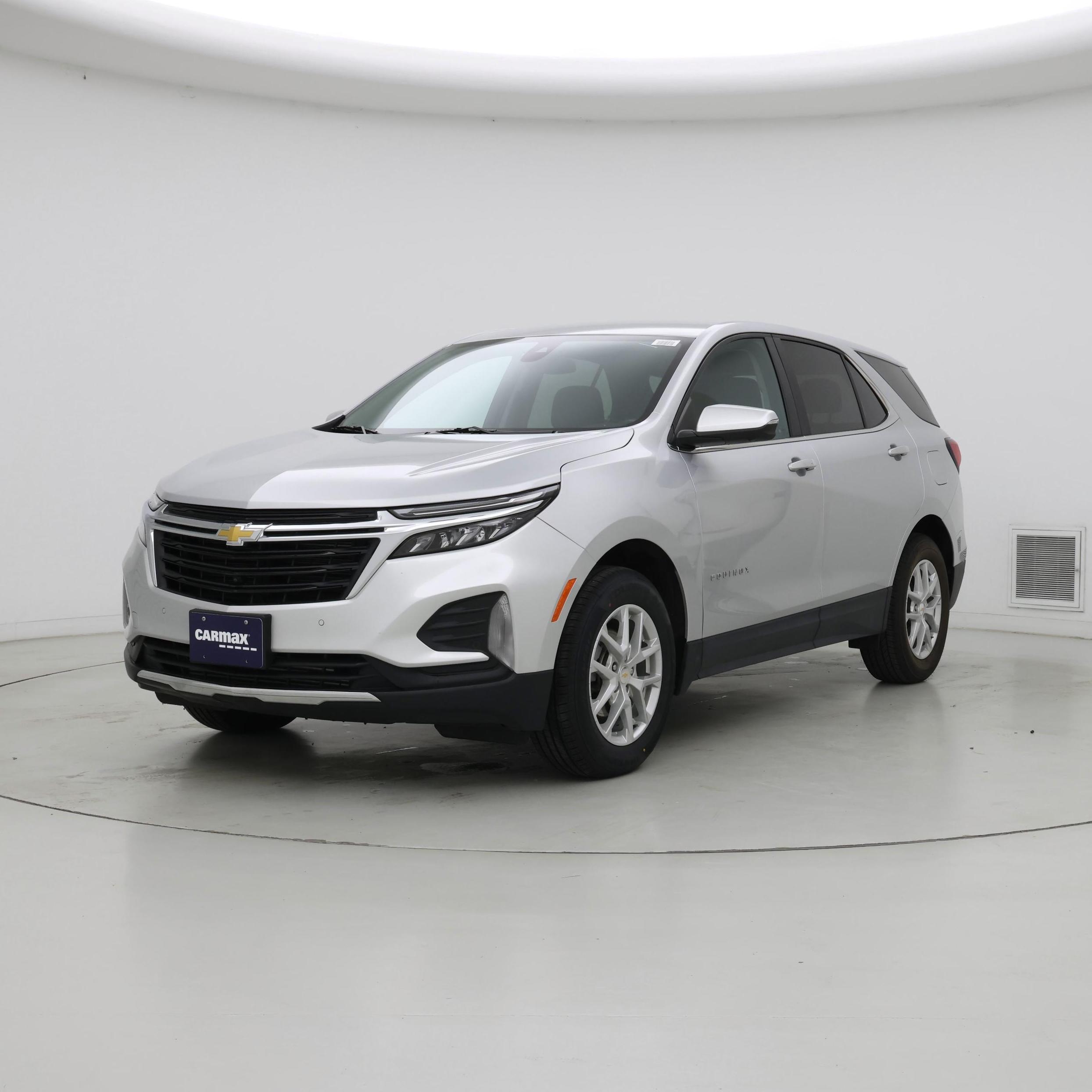 Thumbnail: 2022 Chevrolet Equinox - 4