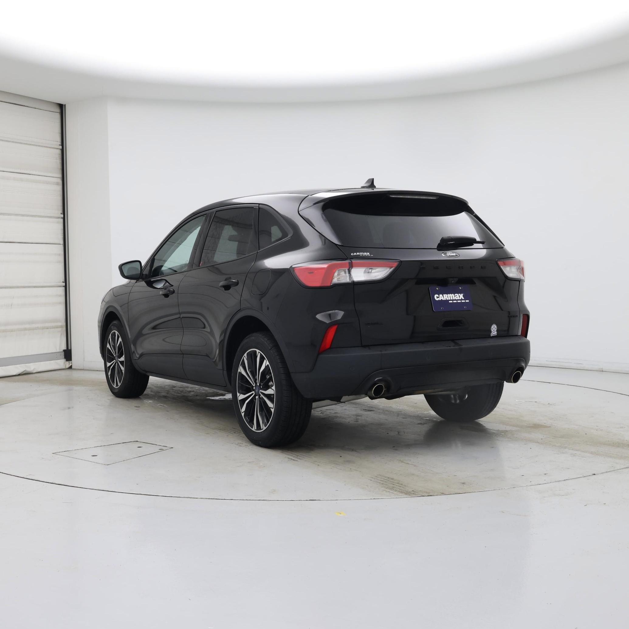 Thumbnail: 2022 Ford Escape - 2
