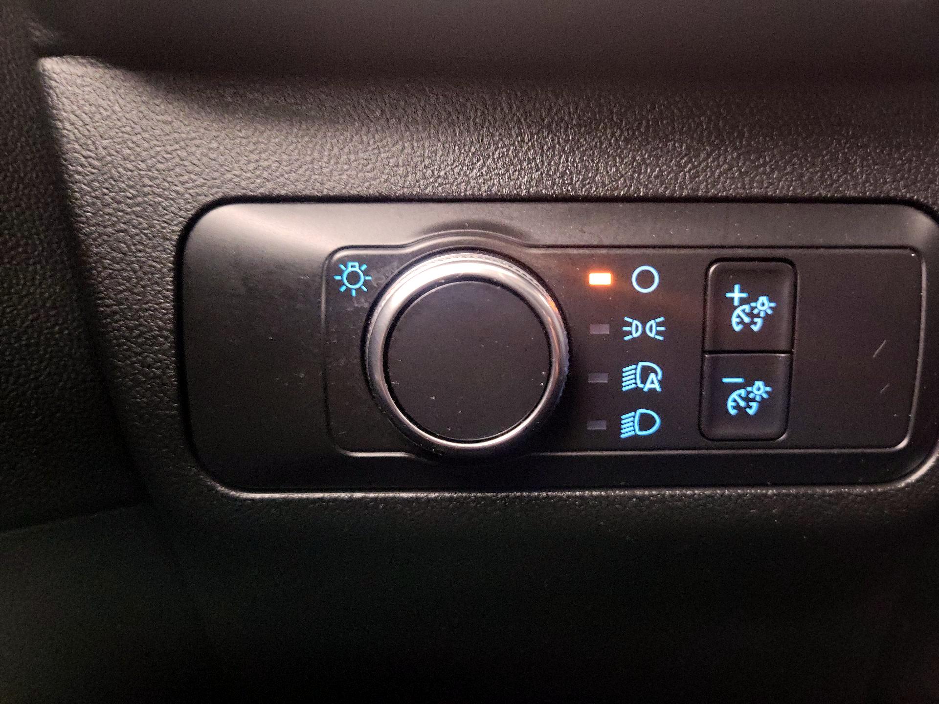 Thumbnail: 2020 Ford Escape - 13