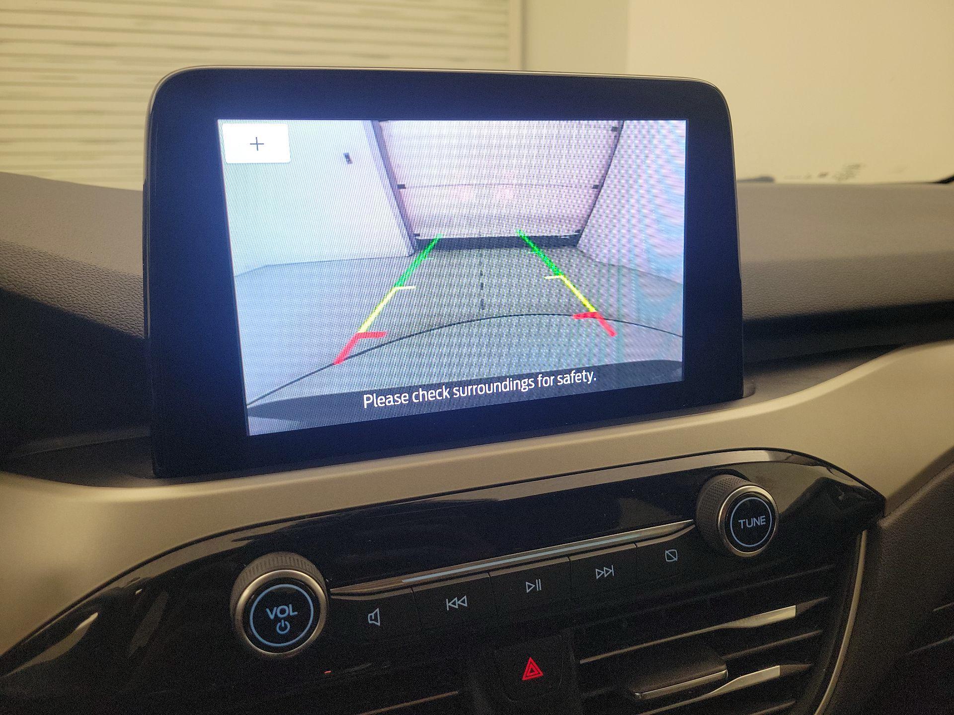 Thumbnail: 2020 Ford Escape - 14