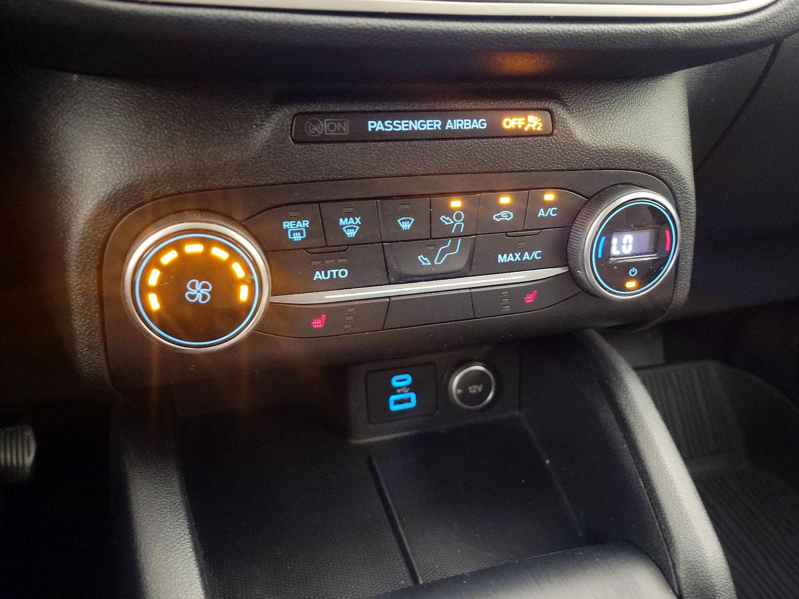 2020 Ford Escape SE - Photo 17