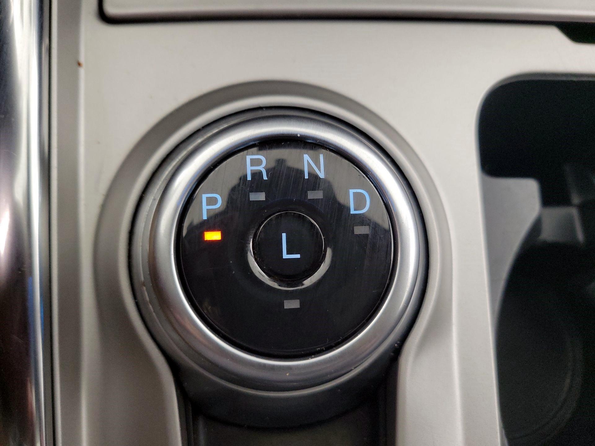 Thumbnail: 2023 Ford Explorer - 16