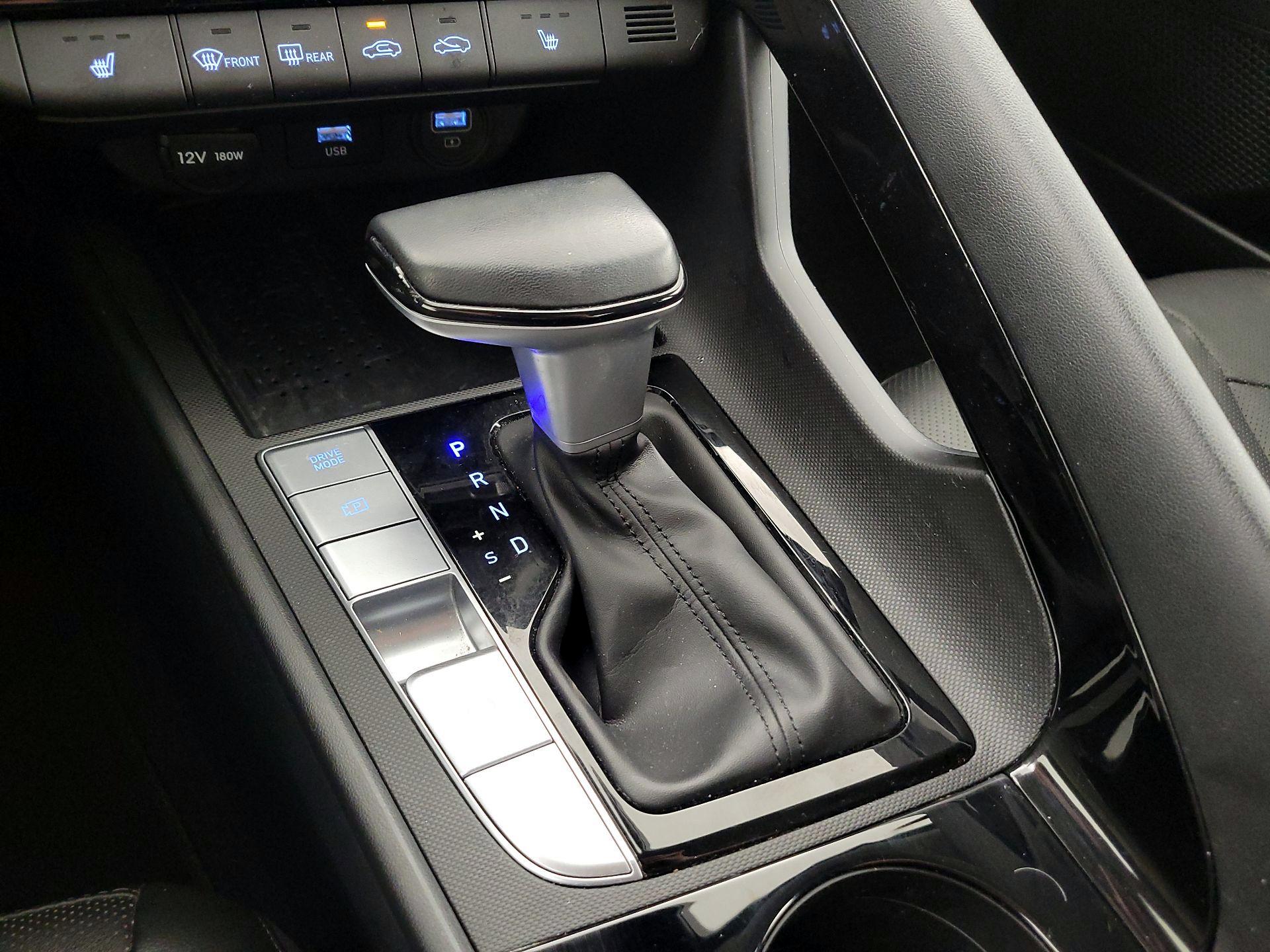 Thumbnail: 2022 Hyundai Elantra - 16