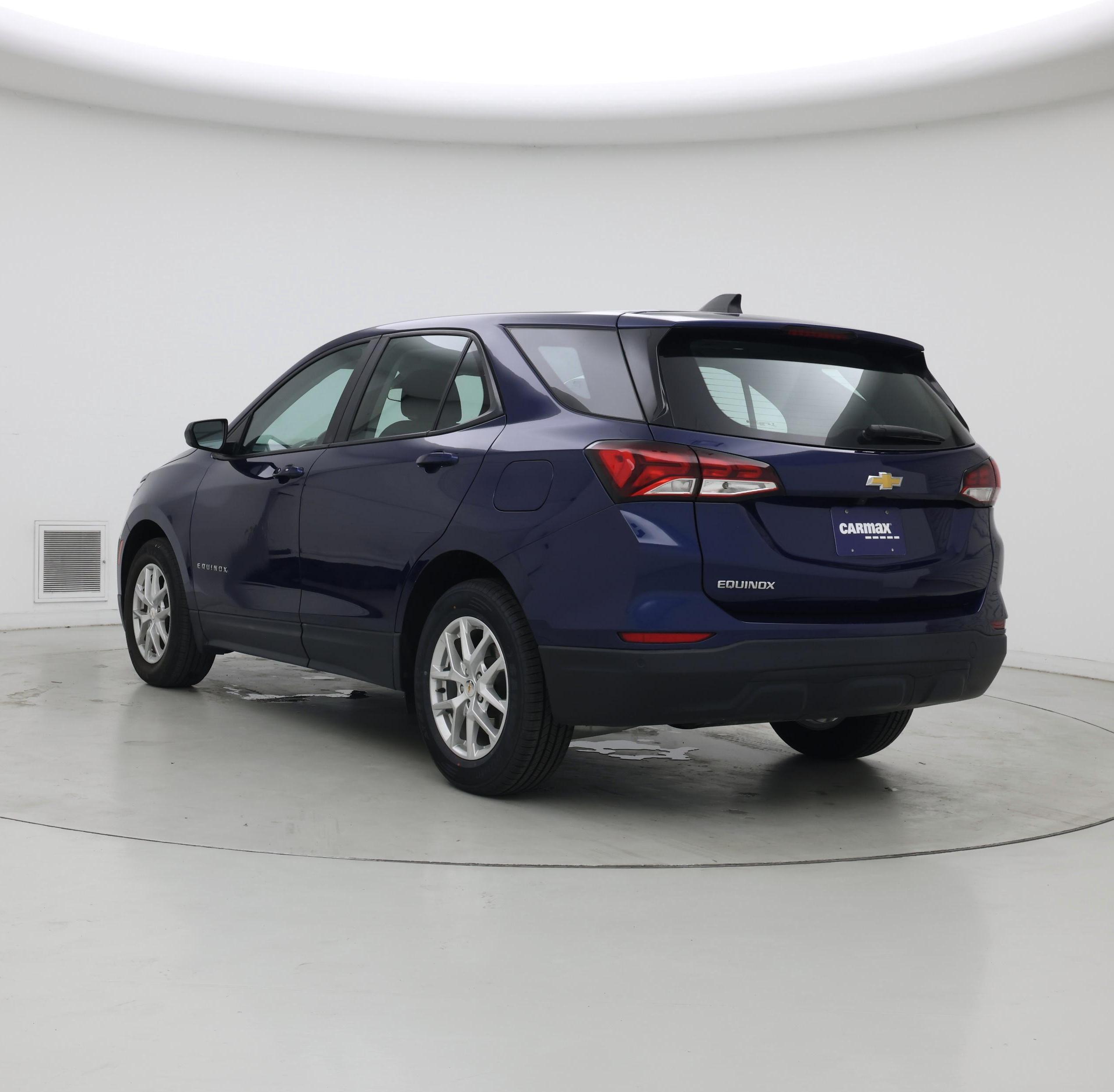 Thumbnail: 2023 Chevrolet Equinox - 2