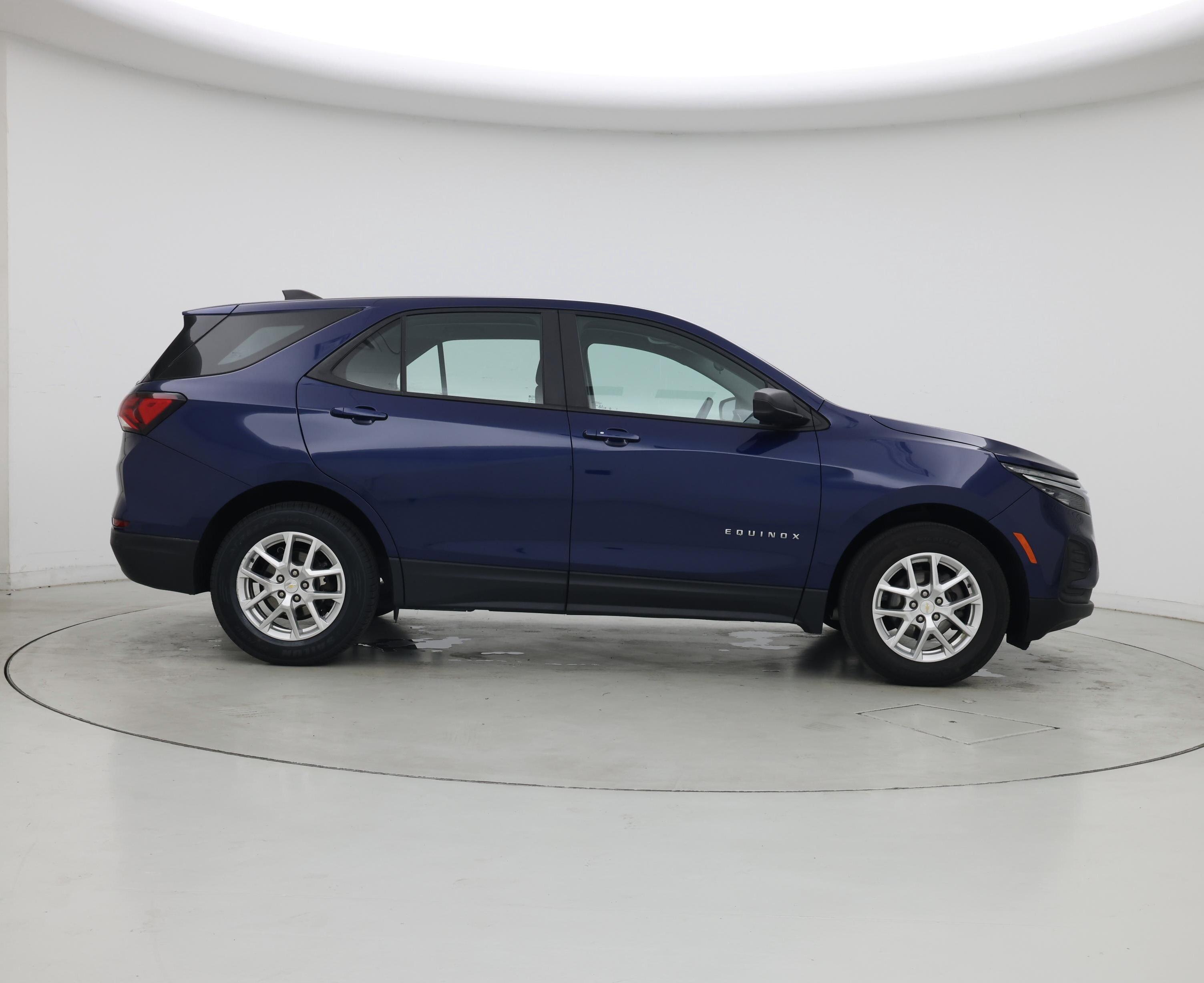 Thumbnail: 2023 Chevrolet Equinox - 7
