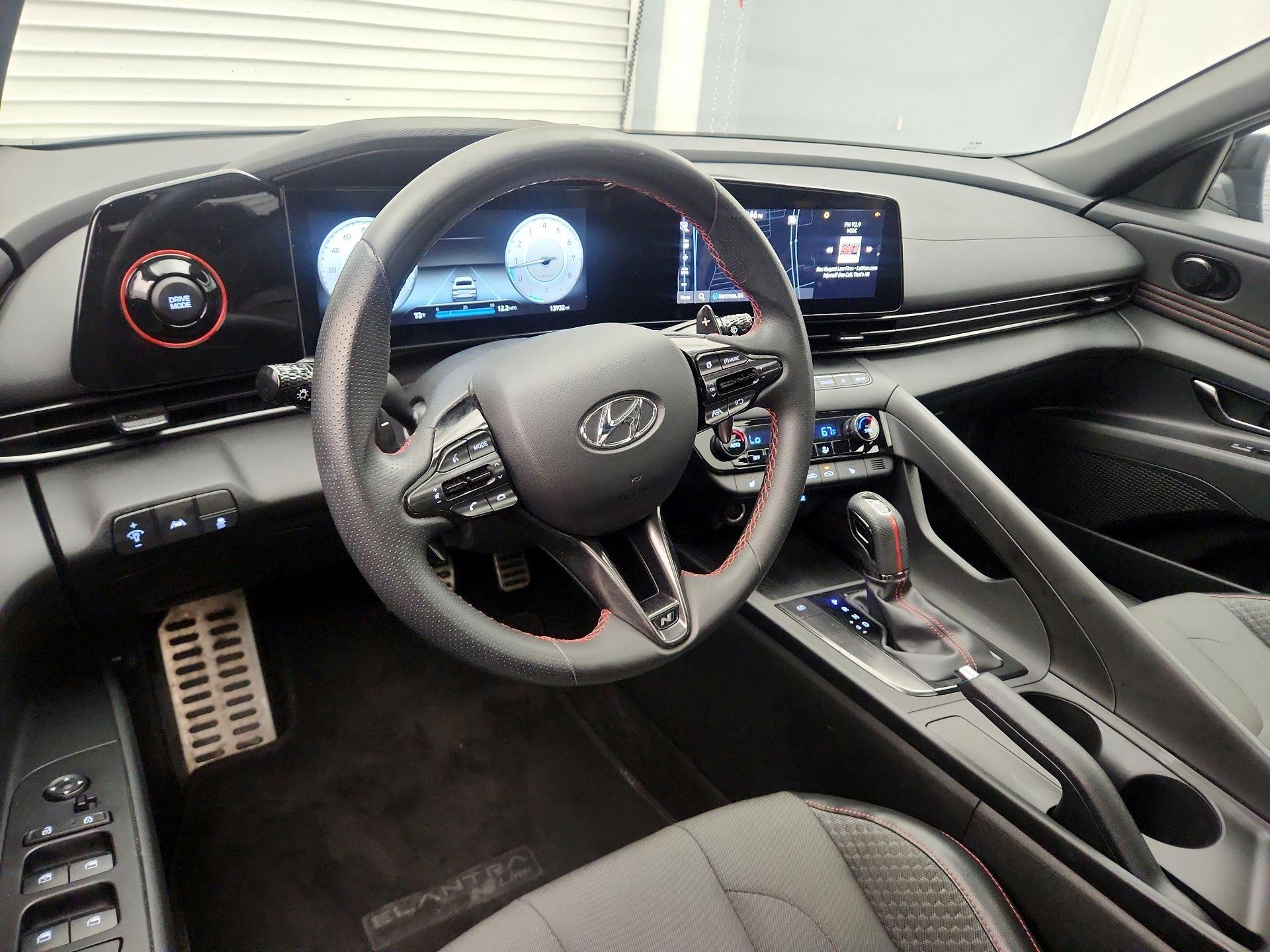 Thumbnail: 2023 Hyundai Elantra - 9