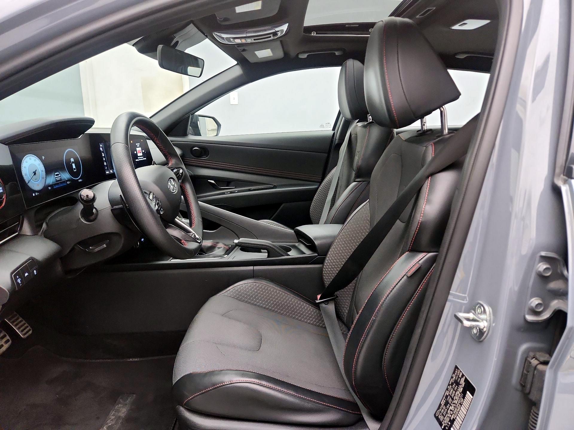 Thumbnail: 2023 Hyundai Elantra - 11