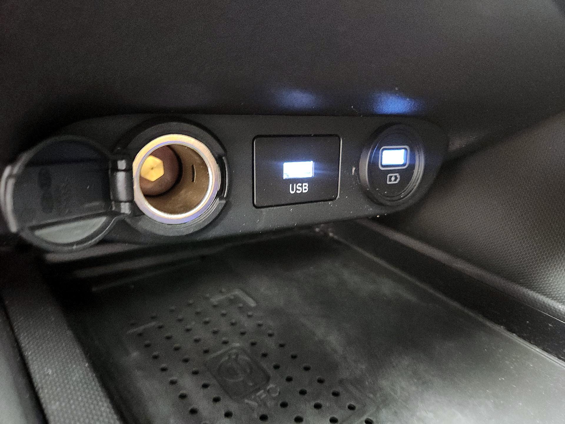 Thumbnail: 2023 Hyundai Elantra - 19