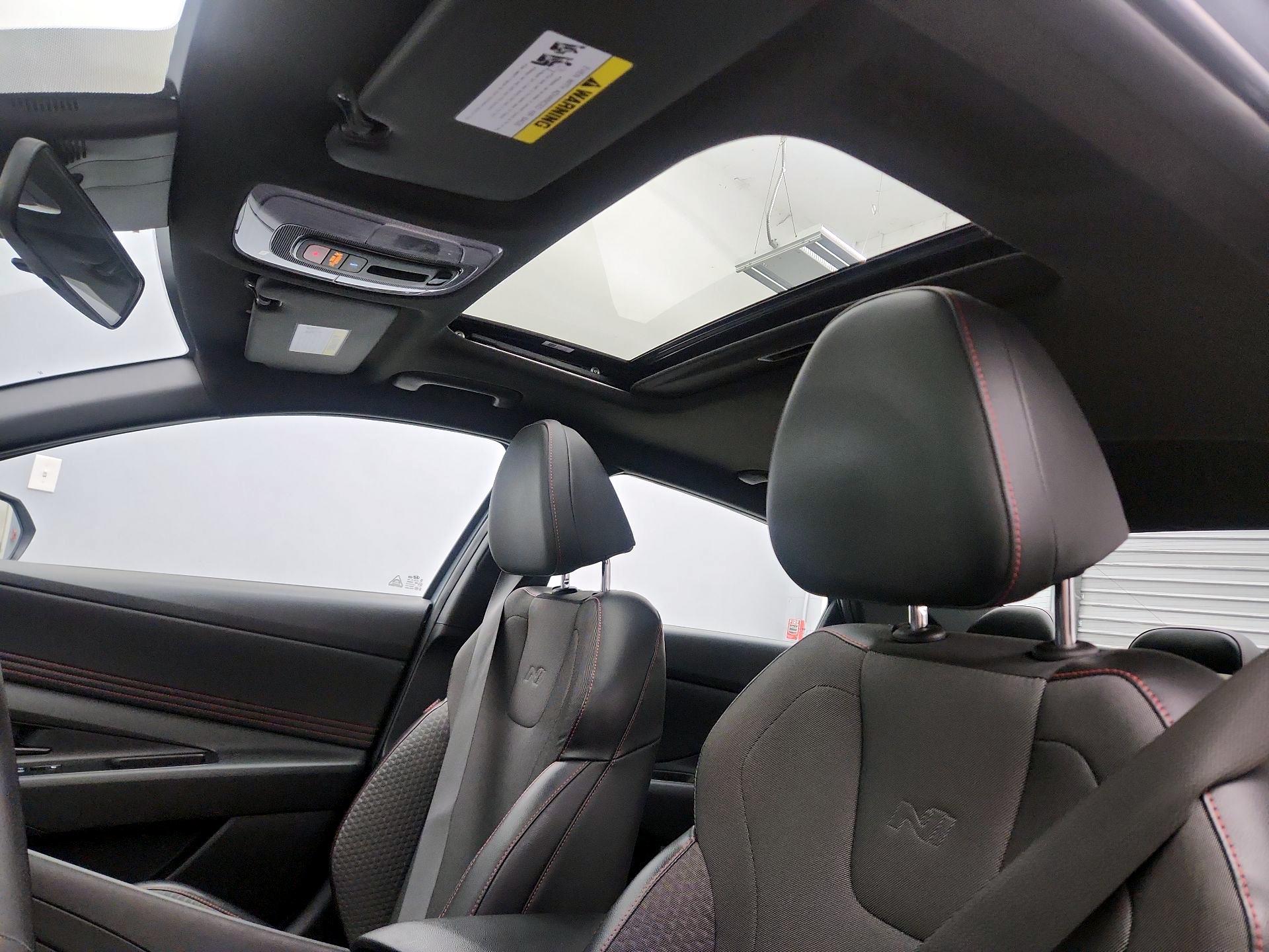 Thumbnail: 2023 Hyundai Elantra - 20