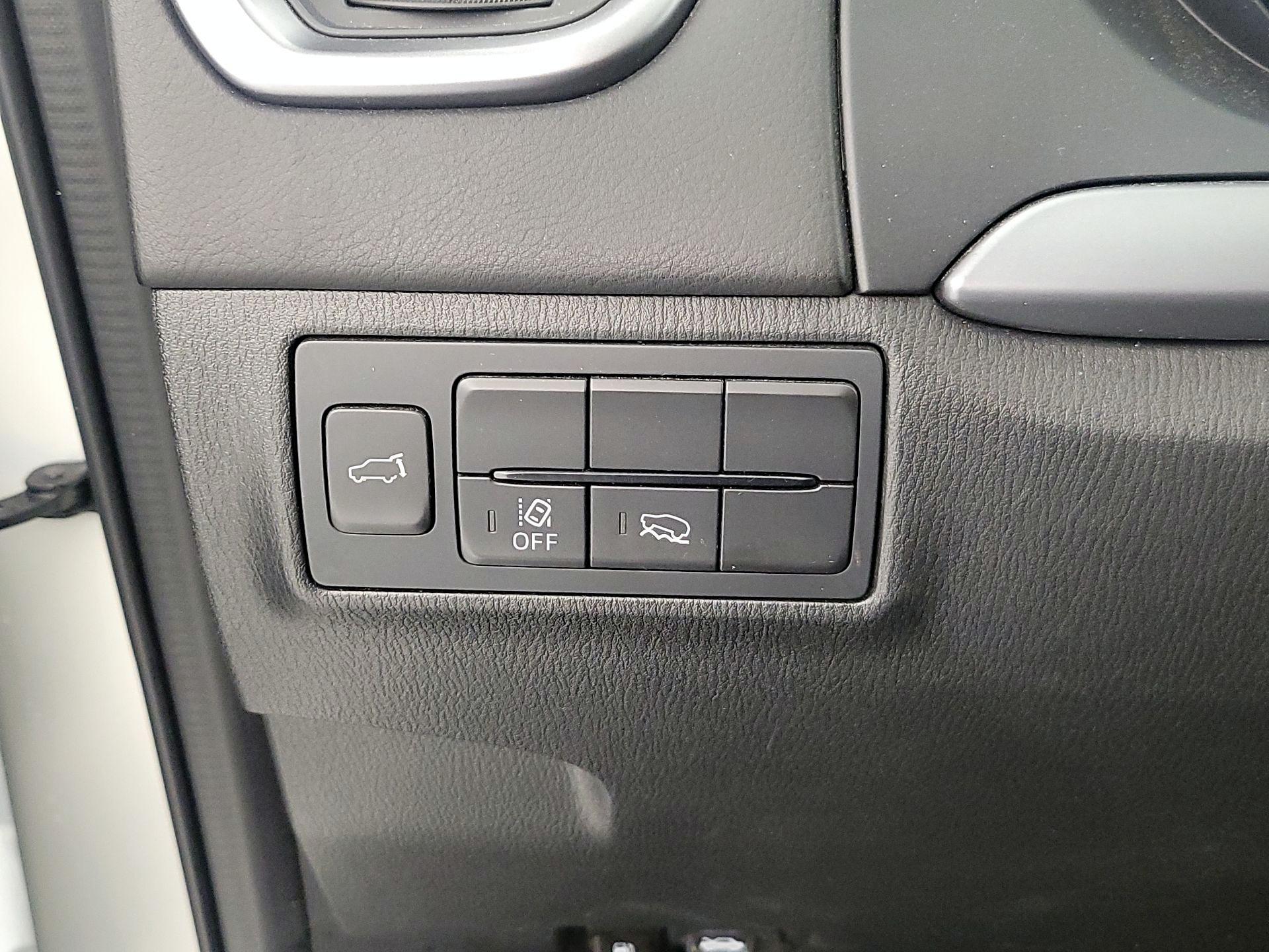 Thumbnail: 2023 Mazda CX-9 - 13