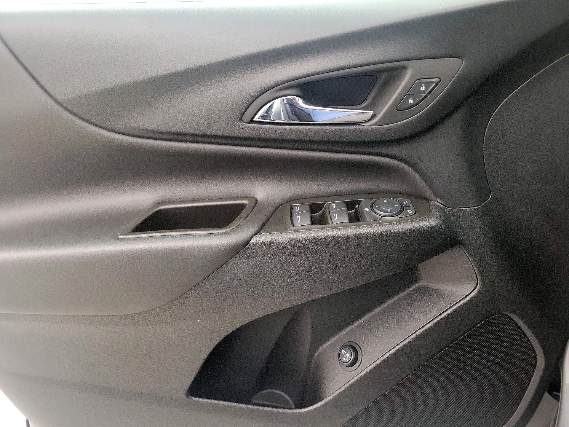 Thumbnail: 2023 Chevrolet Equinox - 12