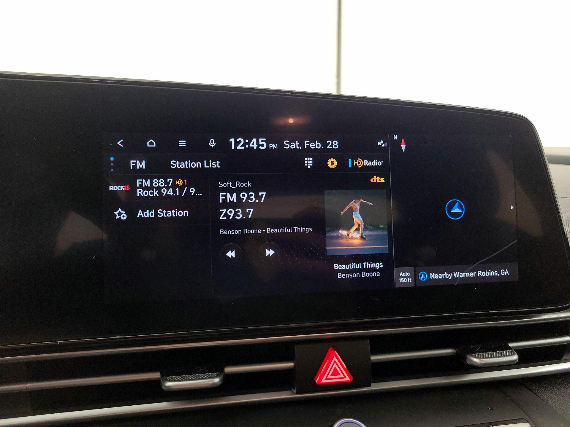 Thumbnail: 2023 Hyundai Elantra - 14