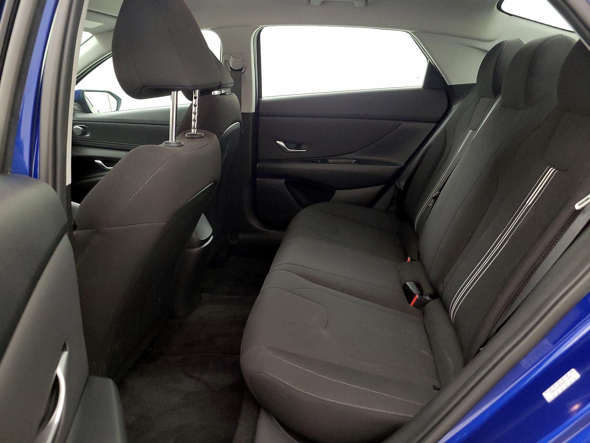 Thumbnail: 2023 Hyundai Elantra - 18