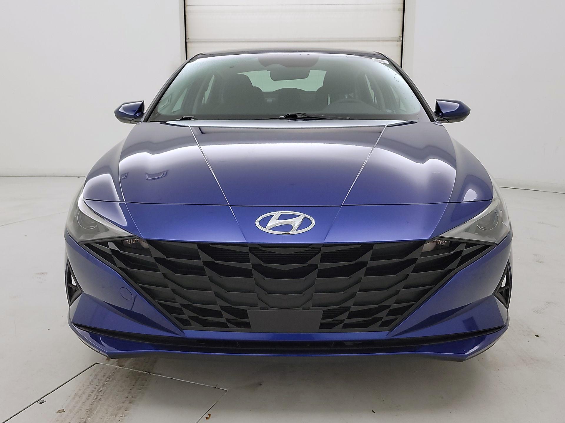 Thumbnail: 2023 Hyundai Elantra - 2