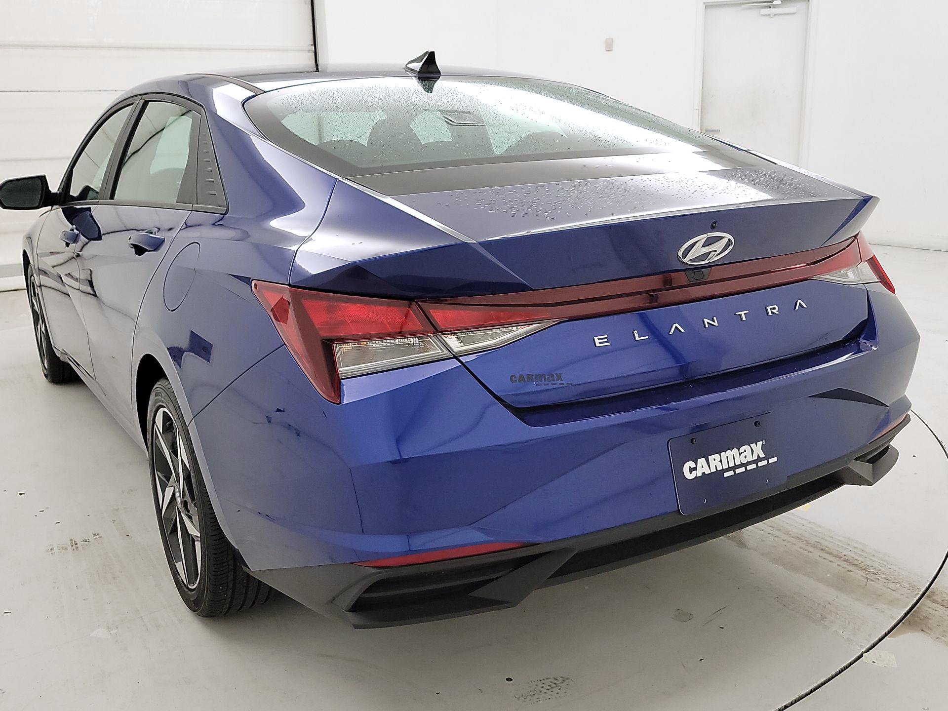 Thumbnail: 2023 Hyundai Elantra - 7