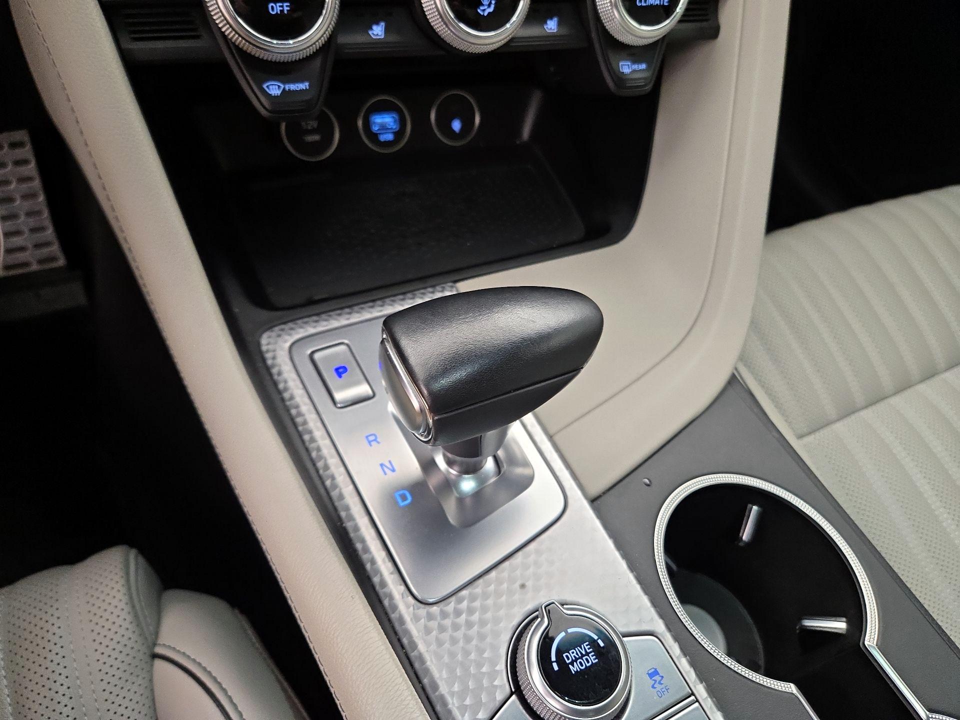 Thumbnail: 2023 Genesis G70 - 18