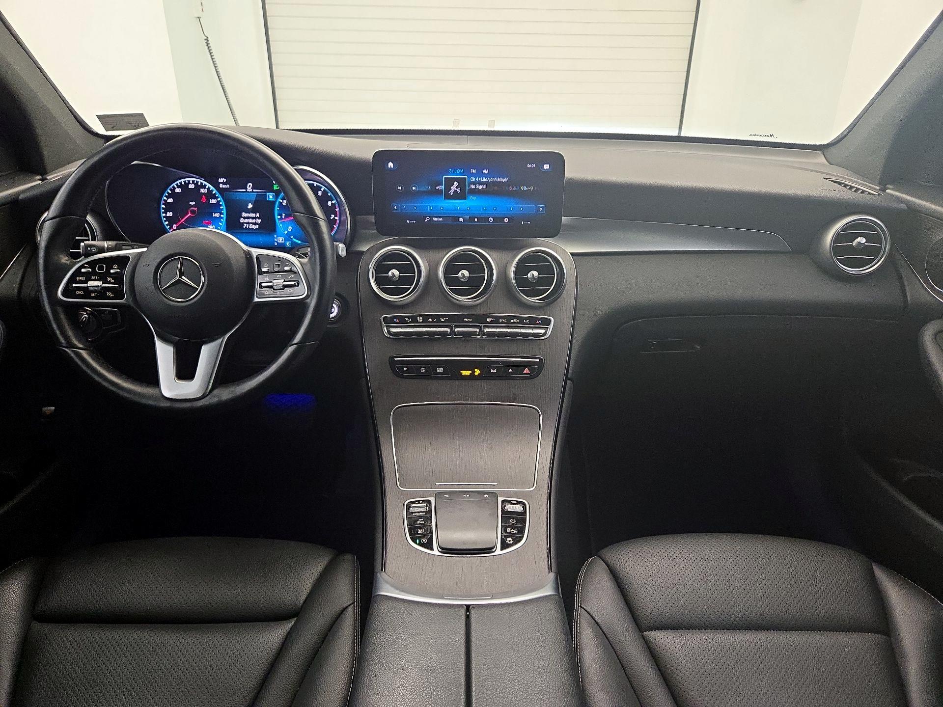 Thumbnail: 2022 Mercedes-Benz GLC - 9