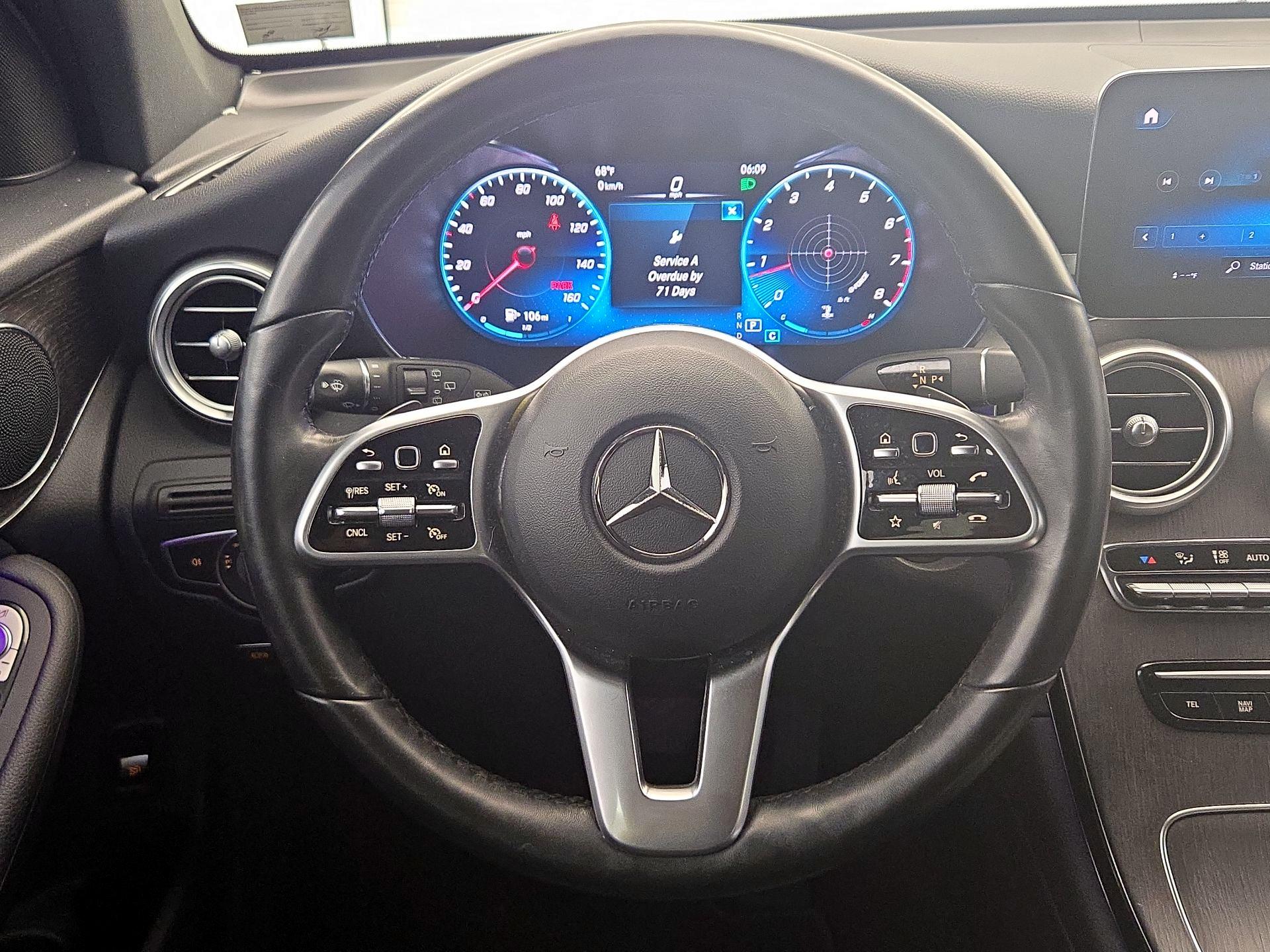 Thumbnail: 2022 Mercedes-Benz GLC - 10
